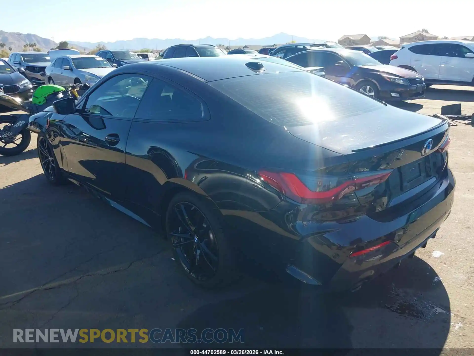 3 Photograph of a damaged car WBA53AP09RCR87070 BMW 430I 2024