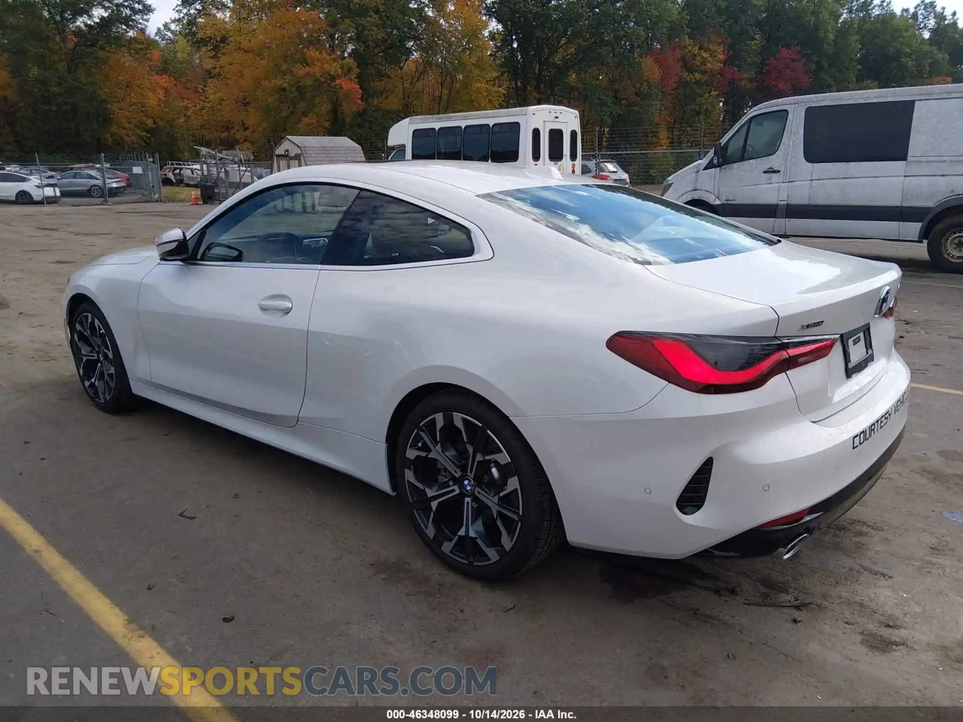 3 Фотография поврежденного автомобиля WBA63DA04TCX29450 BMW 430I 2026