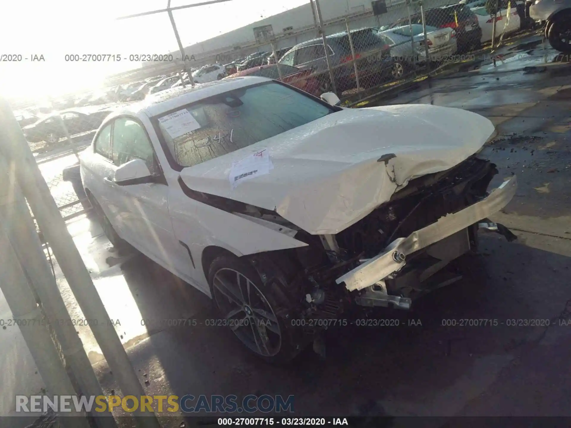 1 fotografías del automóvil dañado WBA4W7C52KAG52504 BMW 440I 2019