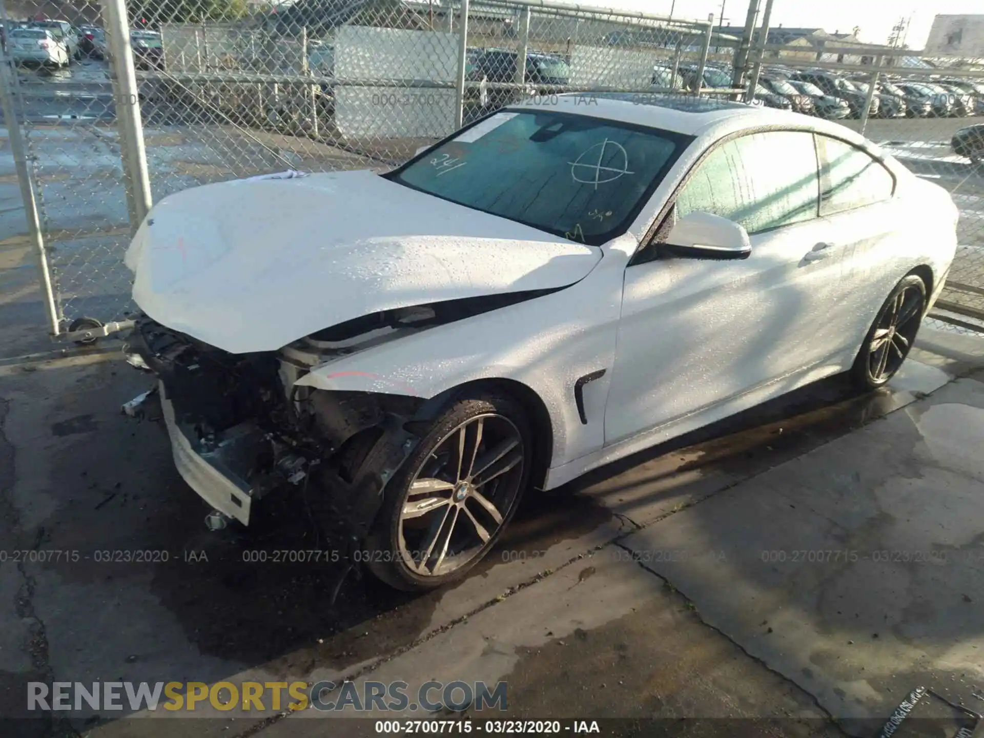 2 fotografías del automóvil dañado WBA4W7C52KAG52504 BMW 440I 2019