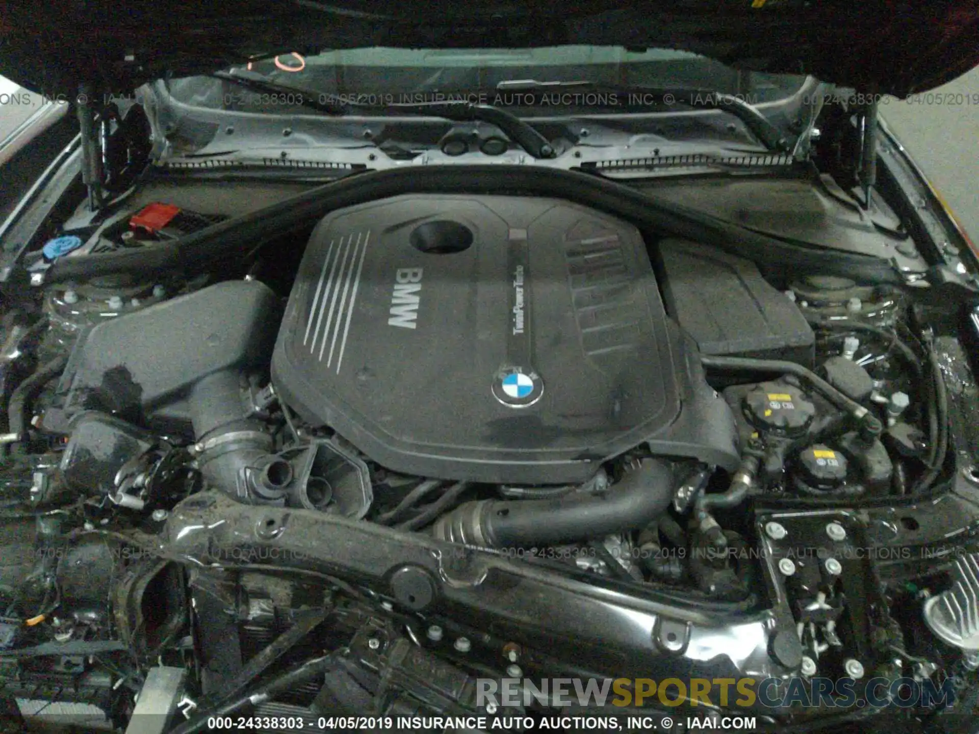 10 Photograph of a damaged car WBA4W7C59KAG52564 BMW 440I 2019