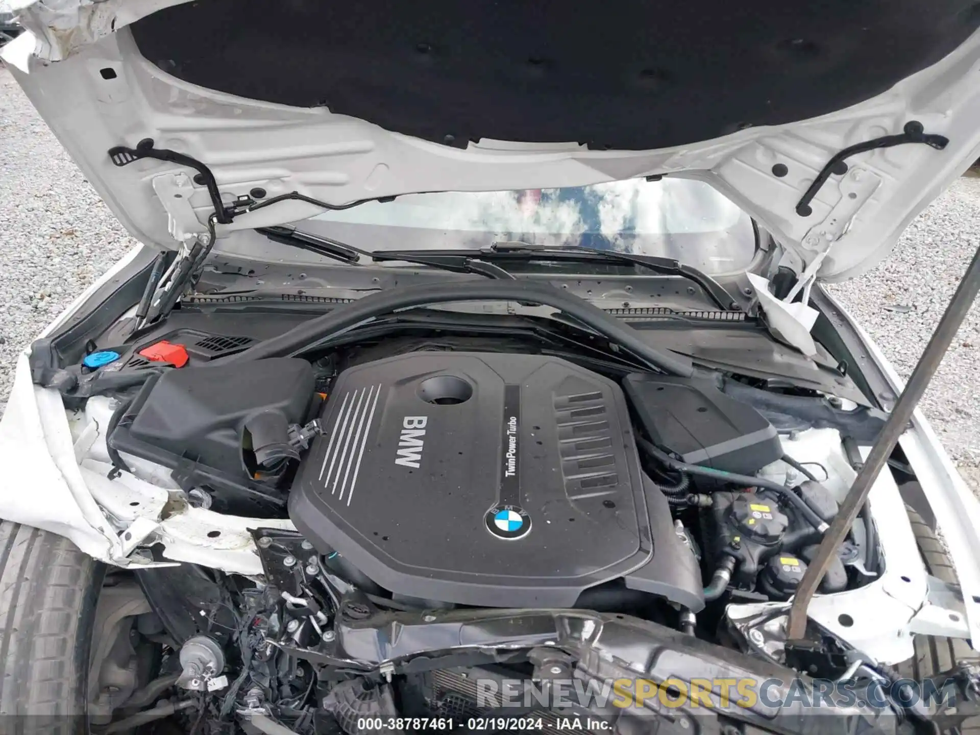 10 Photograph of a damaged car WBA4W7C59KAG52595 BMW 440I 2019