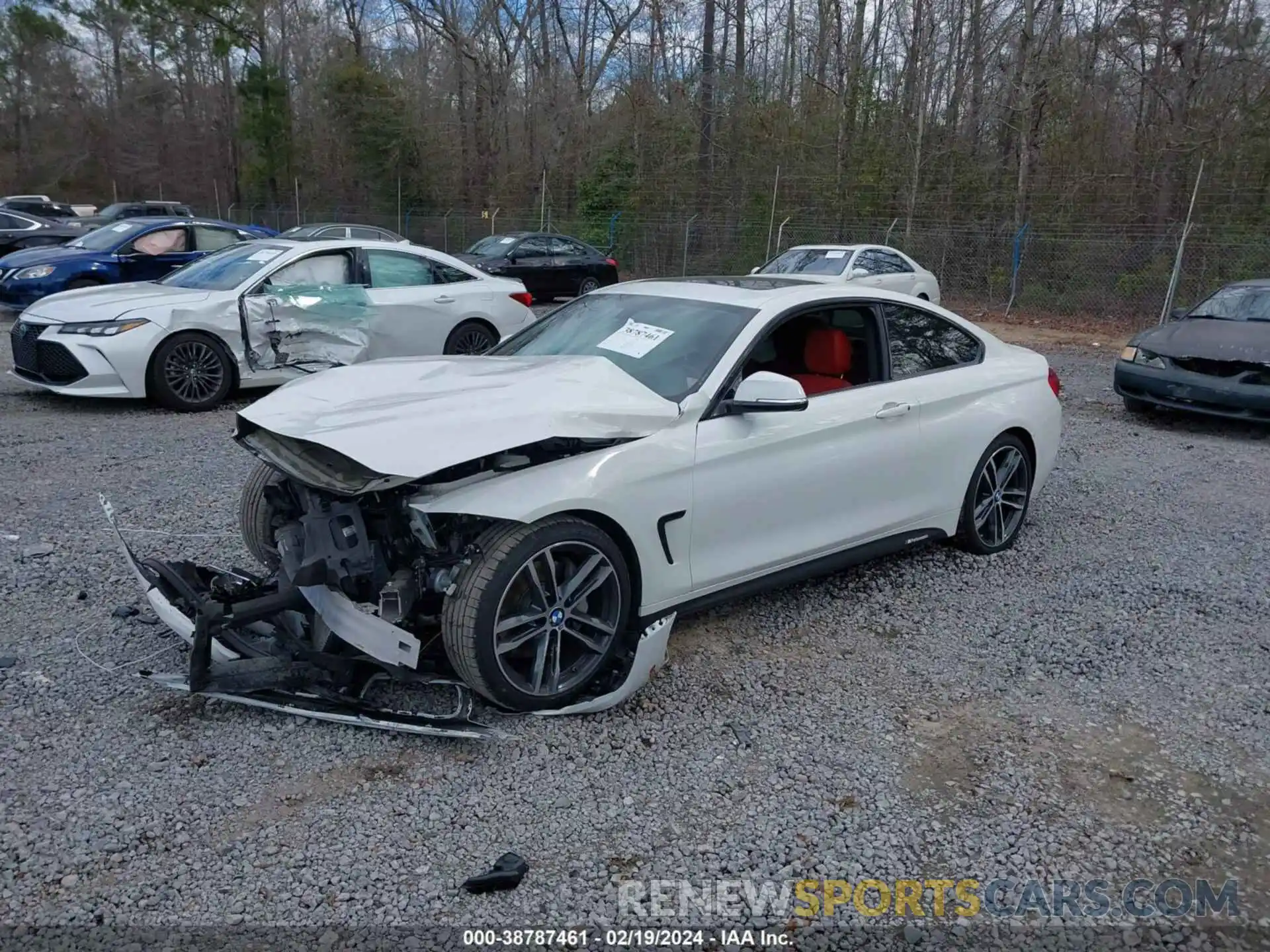 2 Photograph of a damaged car WBA4W7C59KAG52595 BMW 440I 2019