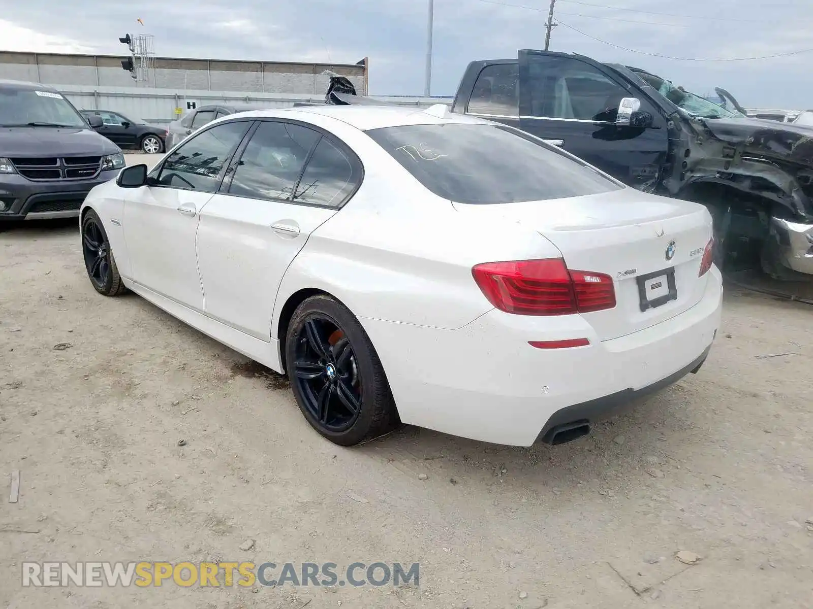 3 Photograph of a damaged car WBAKP9C5XGD980501 BMW 5 SERIES 2016
