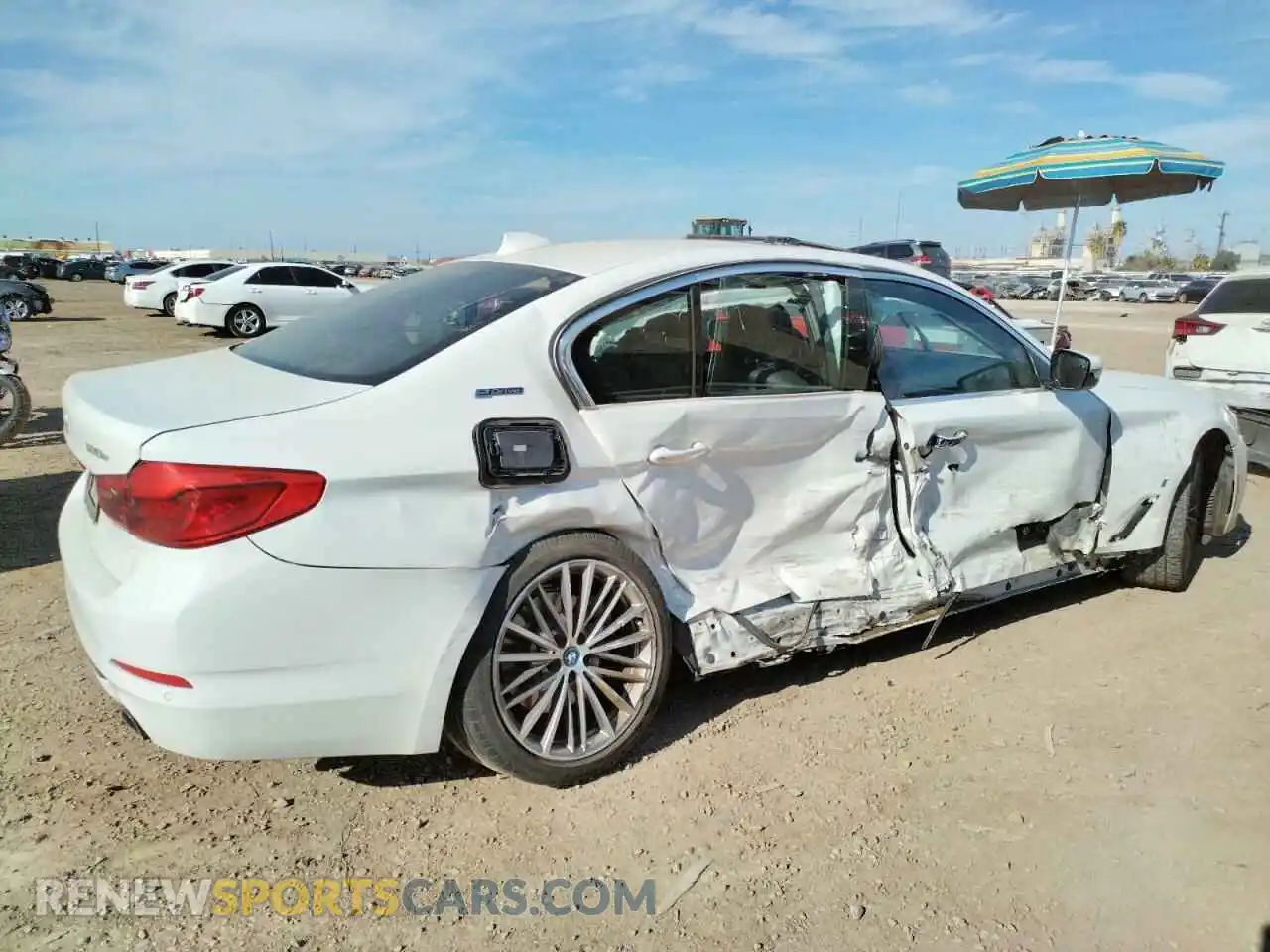 3 Photograph of a damaged car WBAJA9C50JB252606 BMW 5 SERIES 2018