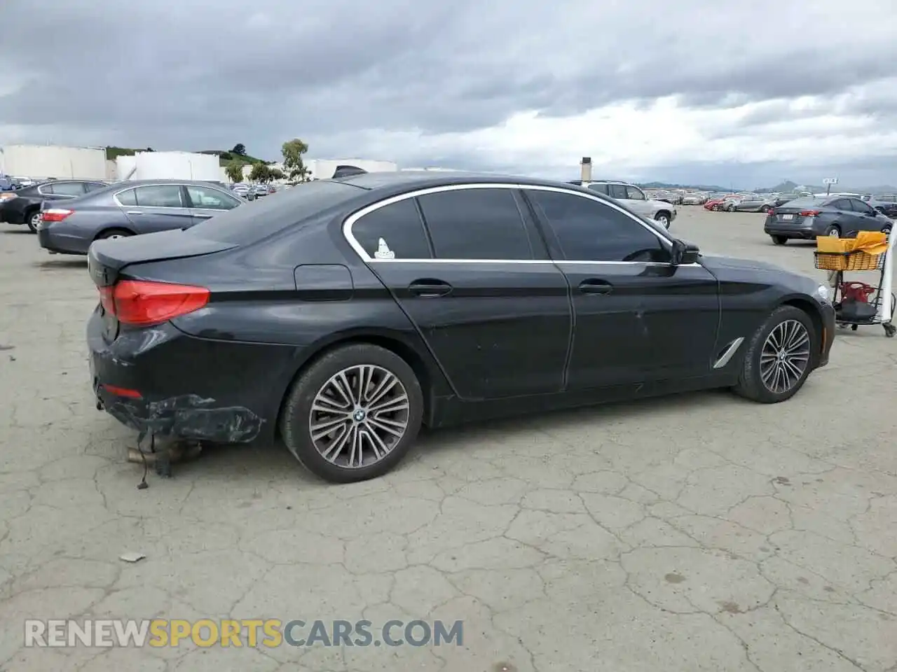 3 Photograph of a damaged car WBAJA5C50KBX86778 BMW 5 SERIES 2019
