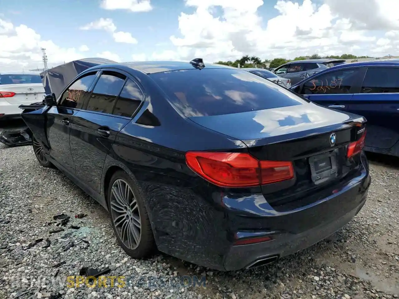 3 Photograph of a damaged car WBAJA5C51KBX86319 BMW 5 SERIES 2019