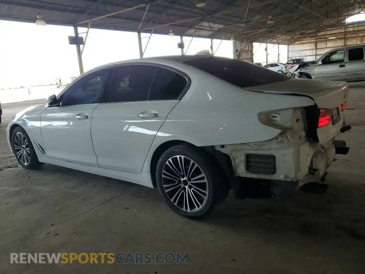 2 Photograph of a damaged car WBAJA5C52KBX87088 BMW 5 SERIES 2019