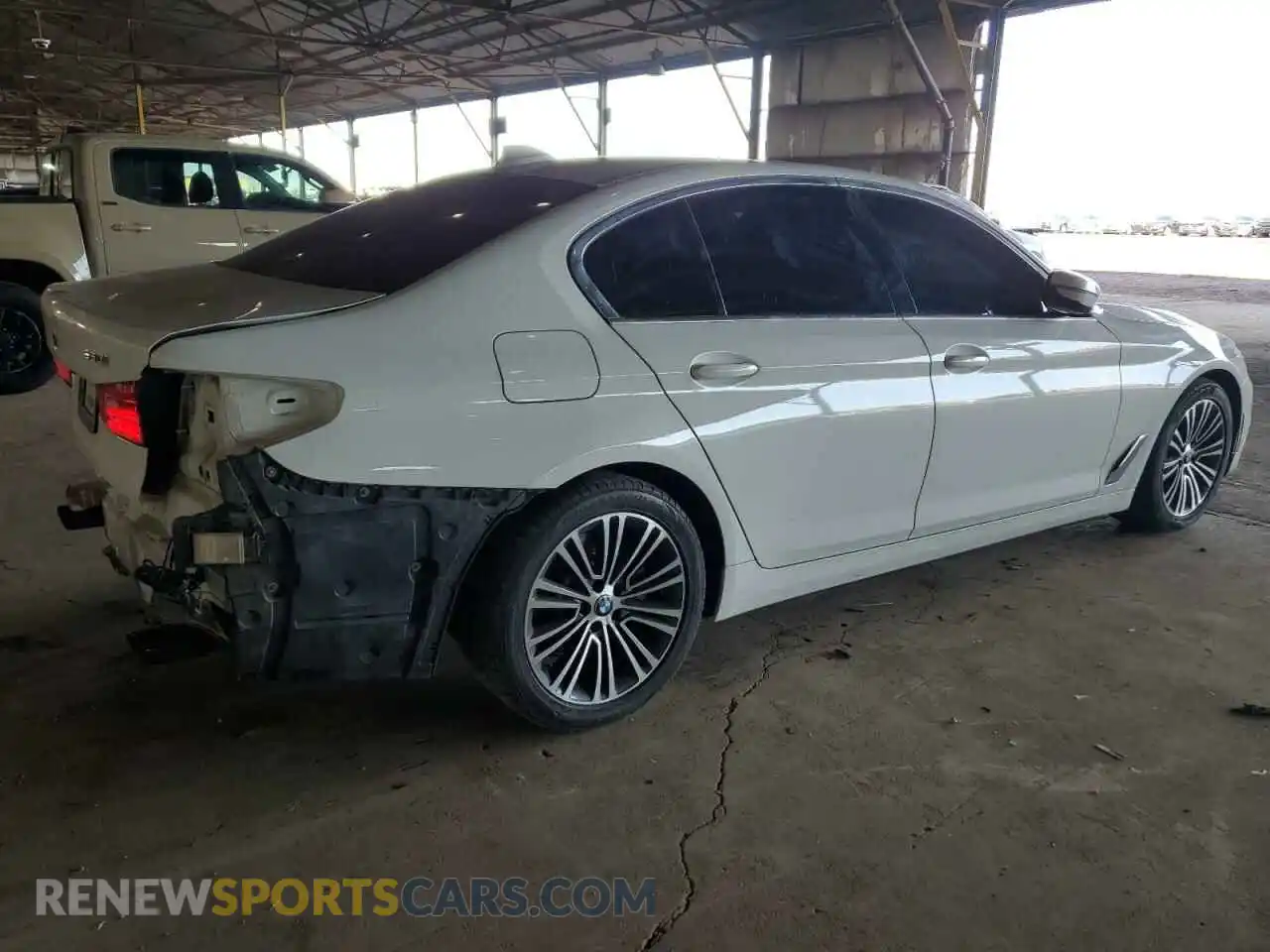 3 Photograph of a damaged car WBAJA5C52KBX87088 BMW 5 SERIES 2019