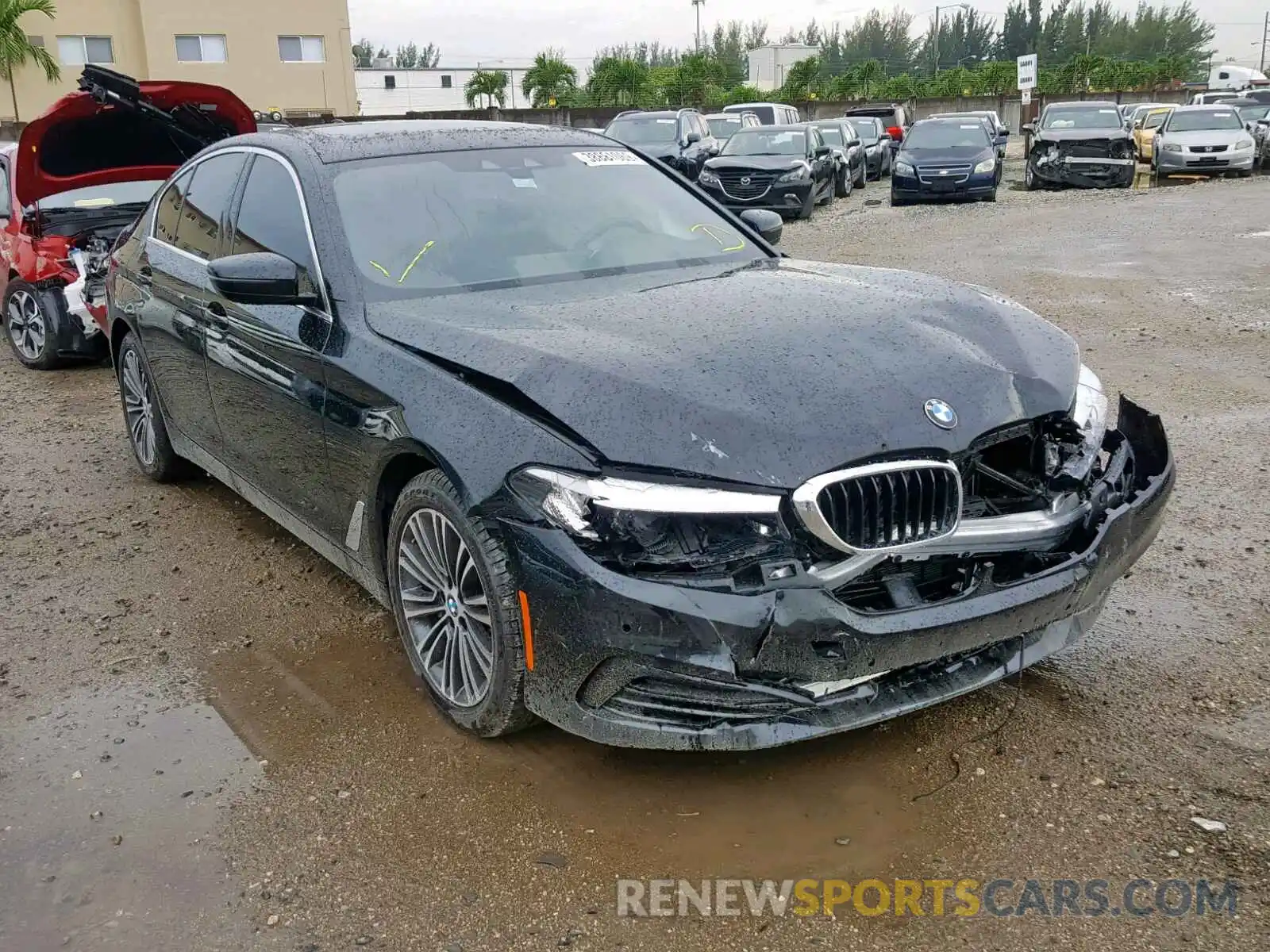 1 Photograph of a damaged car WBAJA5C52KWW23896 BMW 5 SERIES 2019