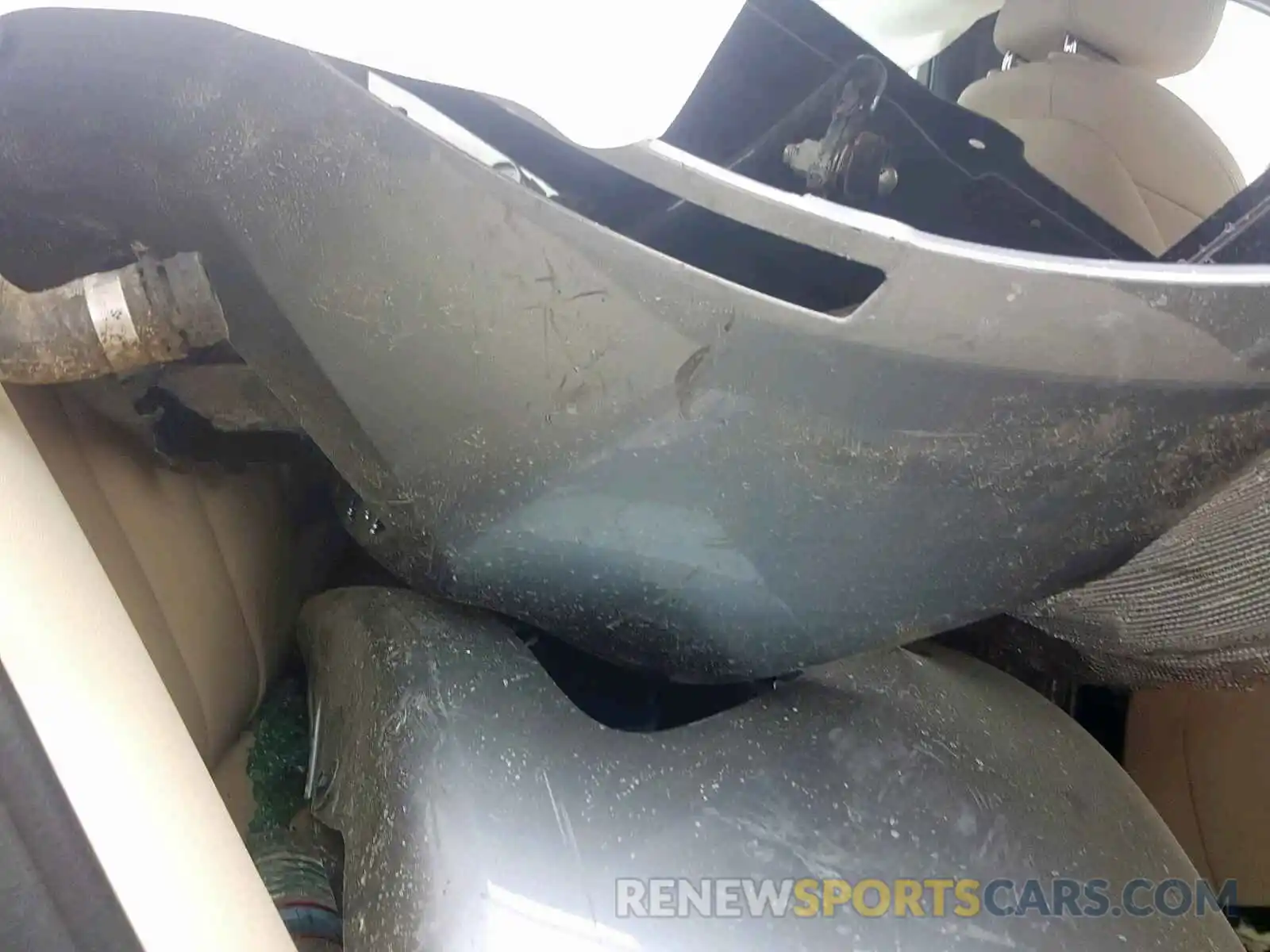6 Photograph of a damaged car WBAJA5C53KBX86290 BMW 5 SERIES 2019