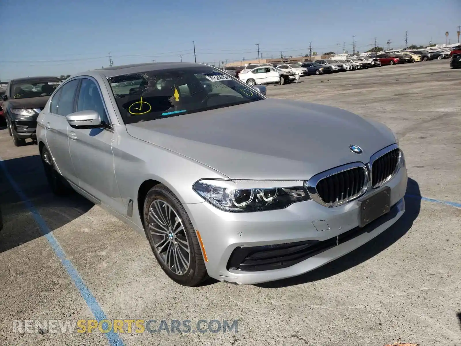 1 Photograph of a damaged car WBAJA5C53KBX87200 BMW 5 SERIES 2019