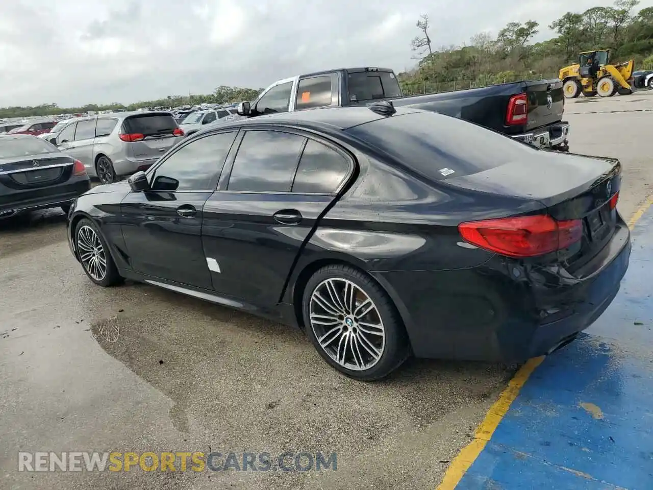 2 Photograph of a damaged car WBAJA5C53KG901067 BMW 5 SERIES 2019