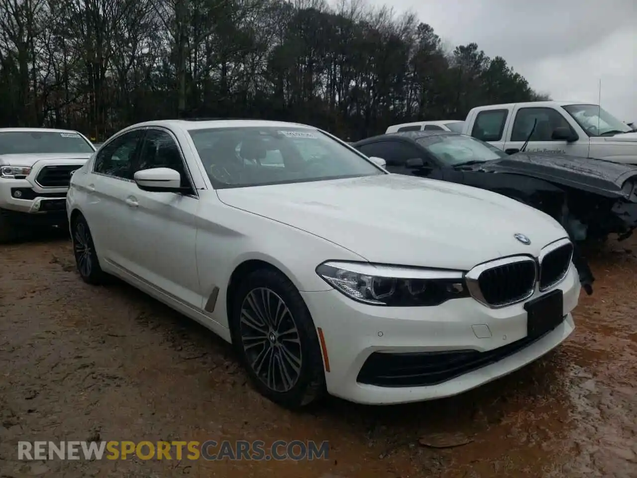 1 Photograph of a damaged car WBAJA5C54KBX46848 BMW 5 SERIES 2019