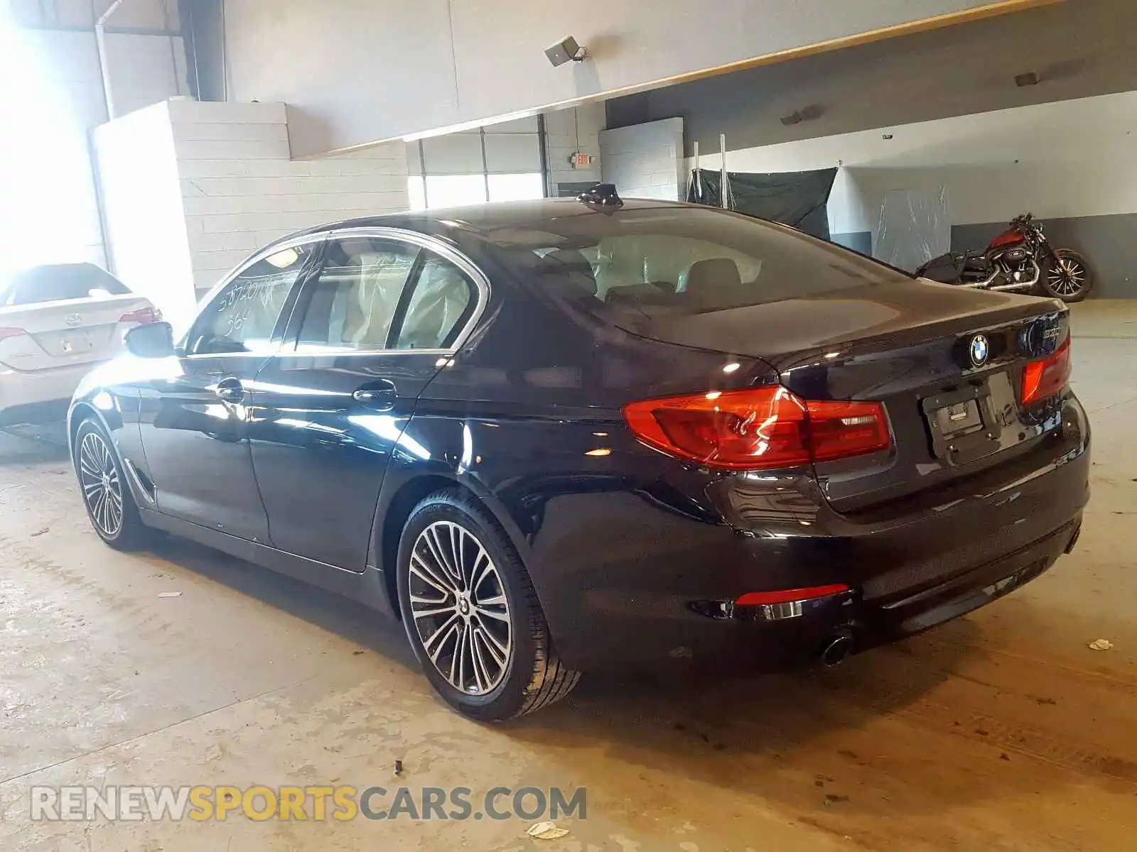 3 Photograph of a damaged car WBAJA5C54KWW20093 BMW 5 SERIES 2019