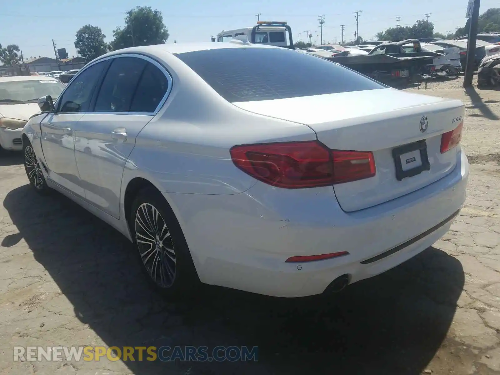 3 Photograph of a damaged car WBAJA5C55KBX46762 BMW 5 SERIES 2019