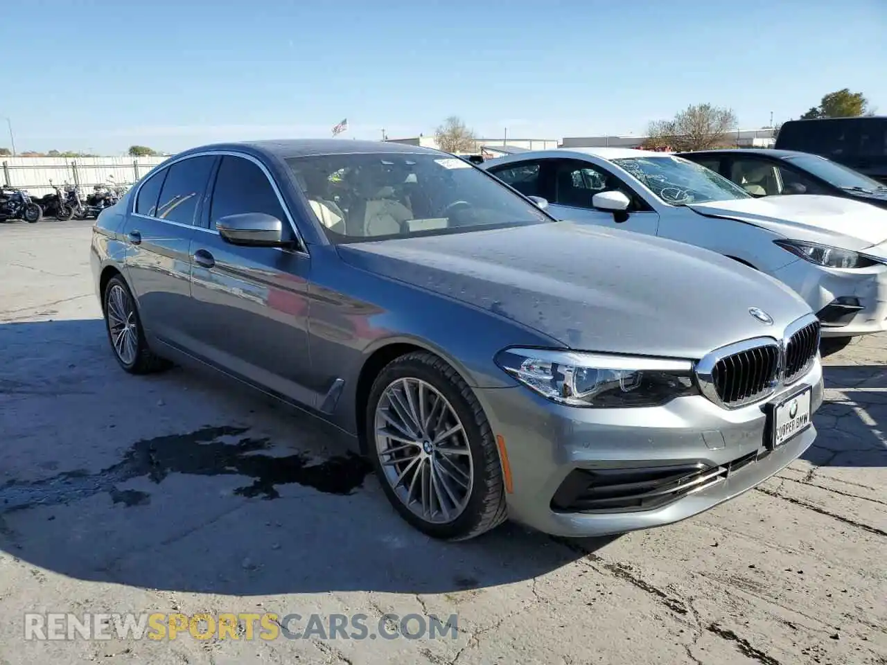 1 fotografías del automóvil dañado WBAJA5C55KWW03576 BMW 5 SERIES 2019