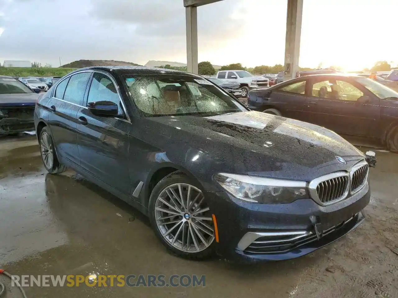 1 Photograph of a damaged car WBAJA5C57KBX86969 BMW 5 SERIES 2019