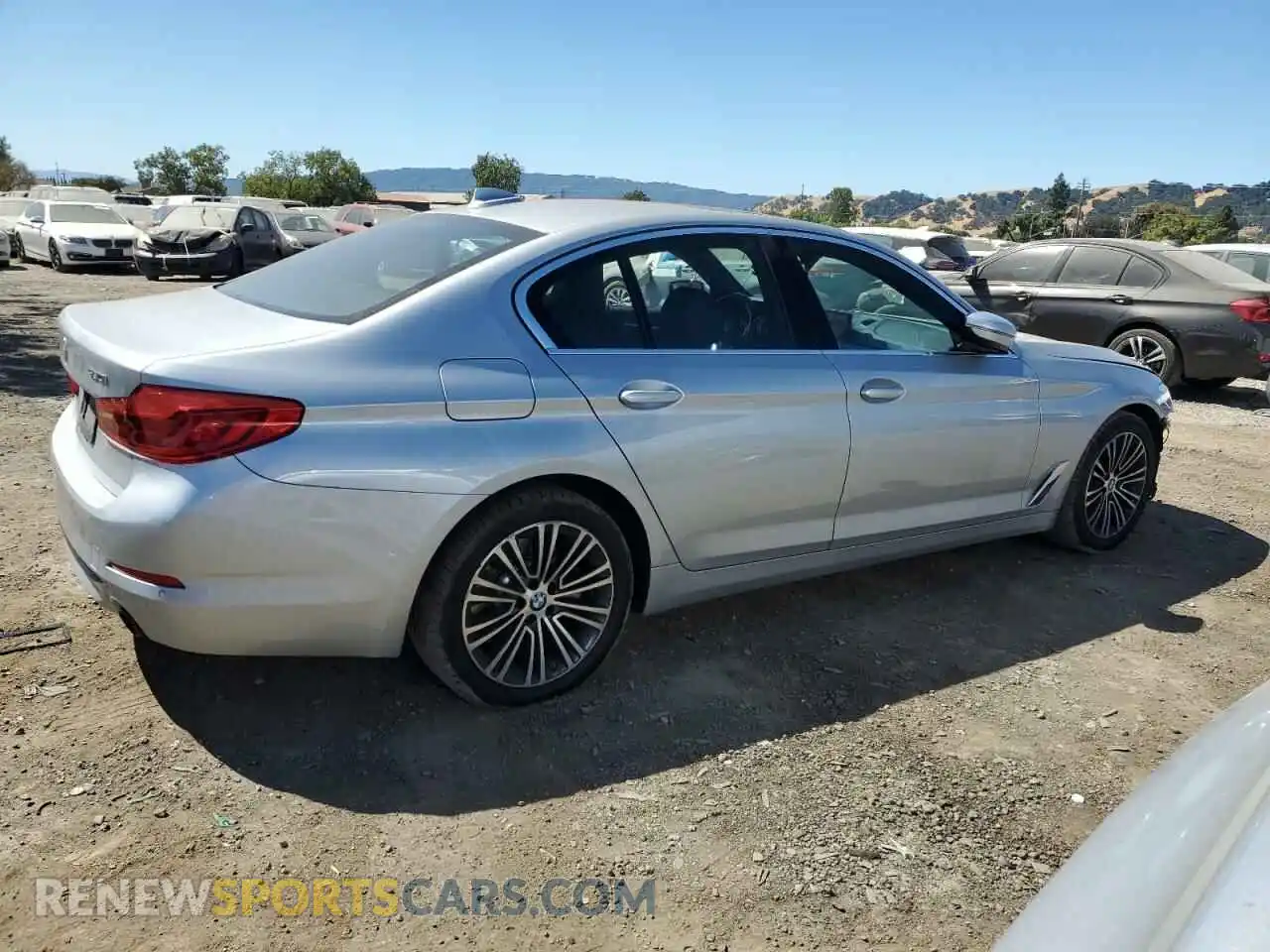 3 Photograph of a damaged car WBAJA5C57KBX87524 BMW 5 SERIES 2019