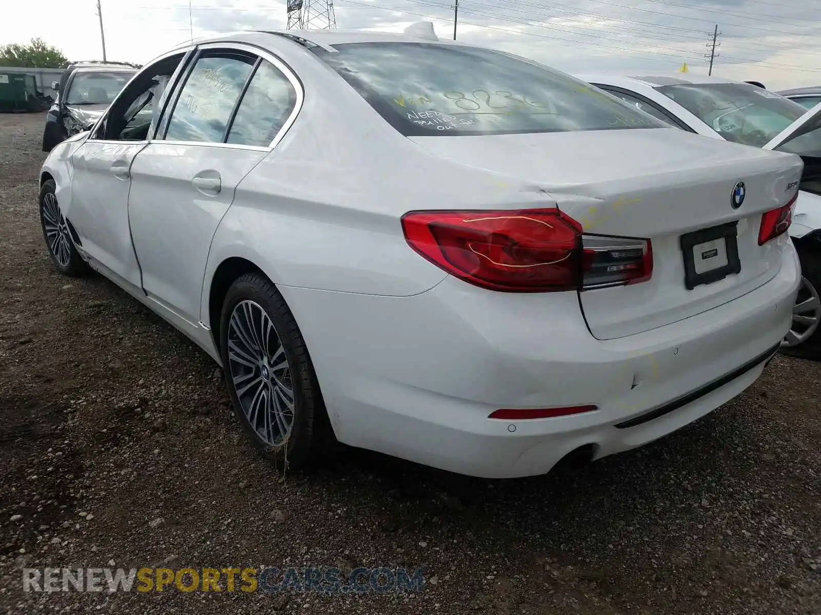 3 Фотография поврежденного автомобиля WBAJA5C57KBX88236 BMW 5 SERIES 2019