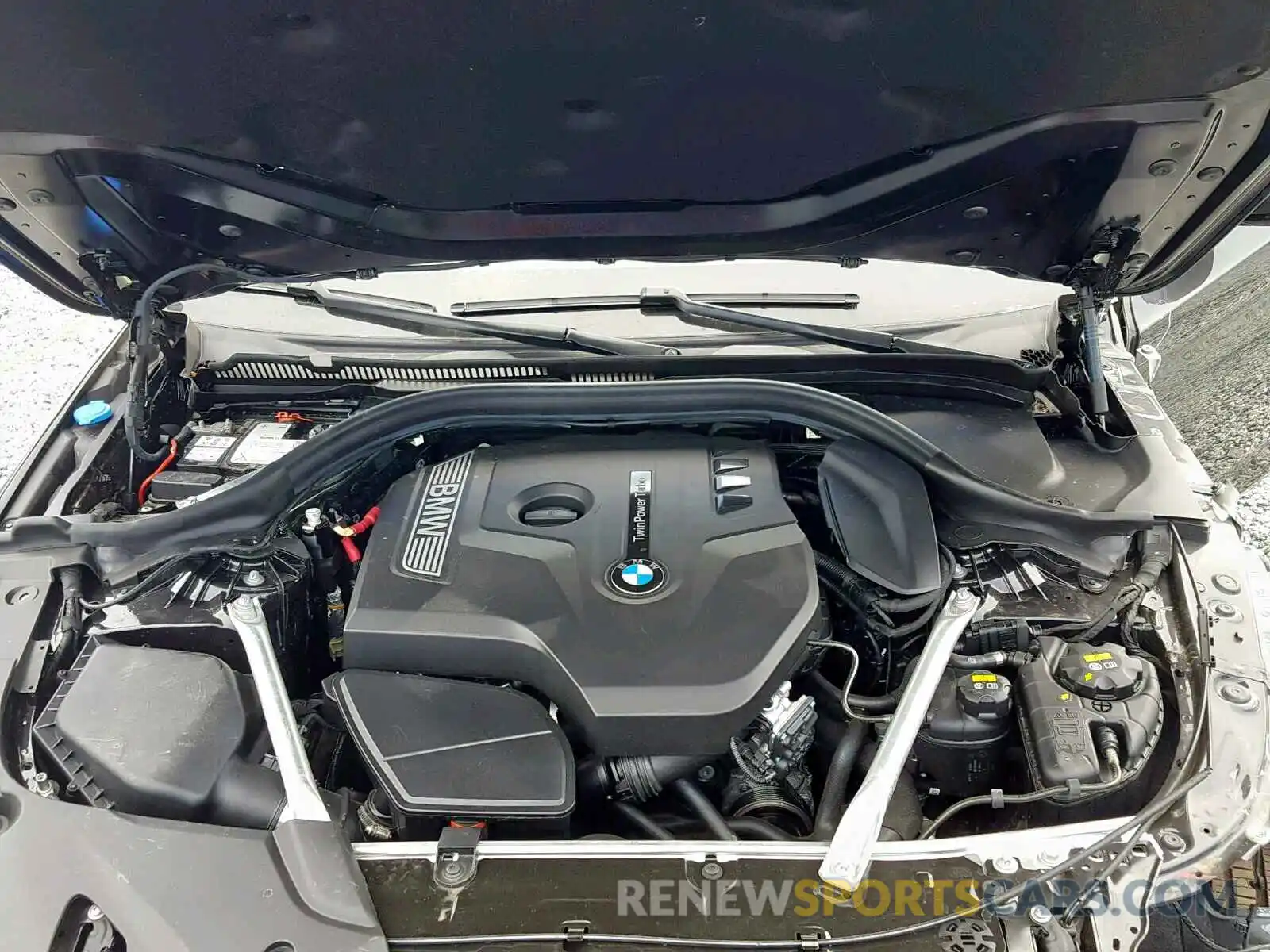 7 Фотография поврежденного автомобиля WBAJA5C57KWW09993 BMW 5 SERIES 2019
