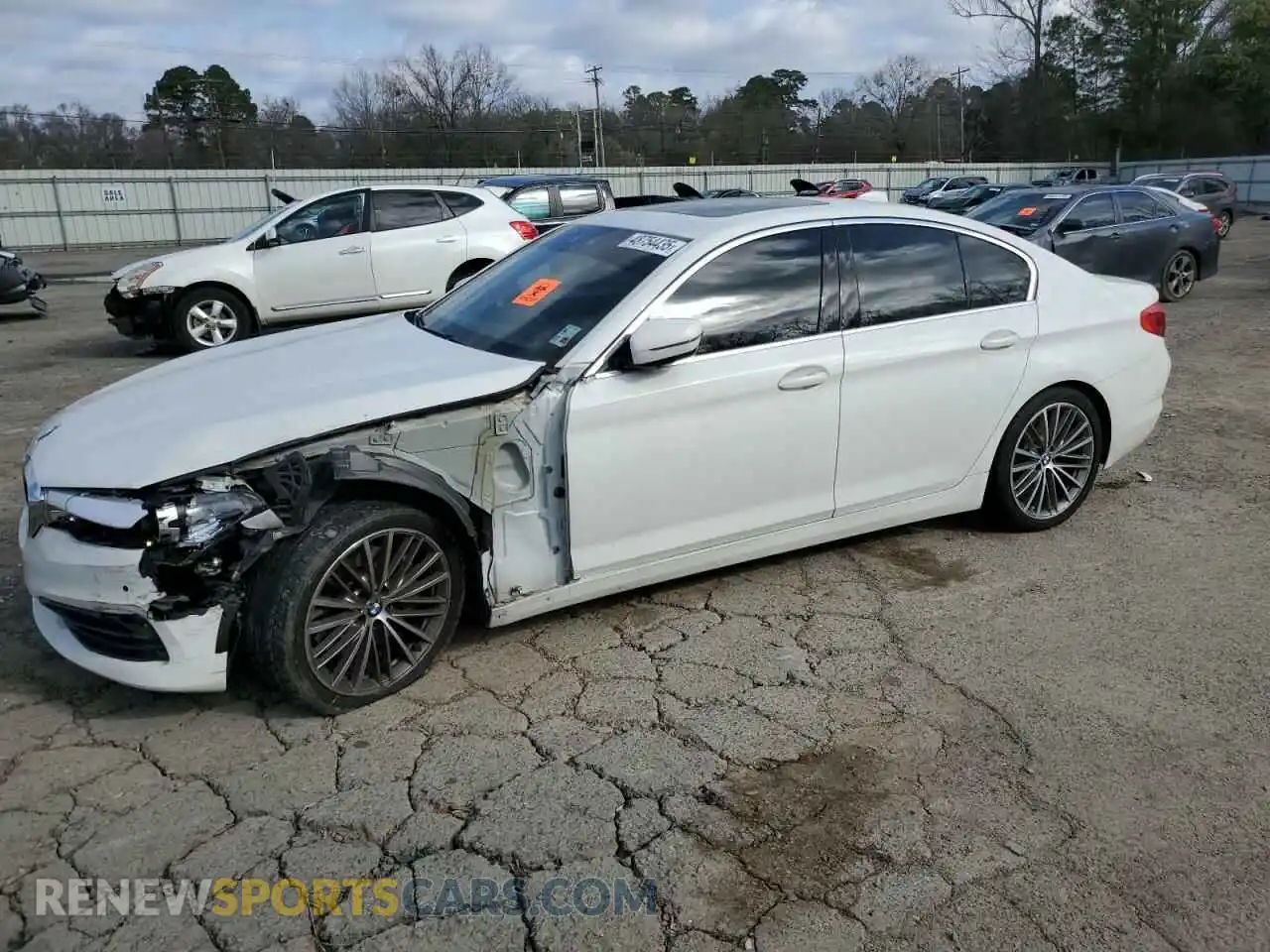 1 Photograph of a damaged car WBAJA5C58KWA57892 BMW 5 SERIES 2019