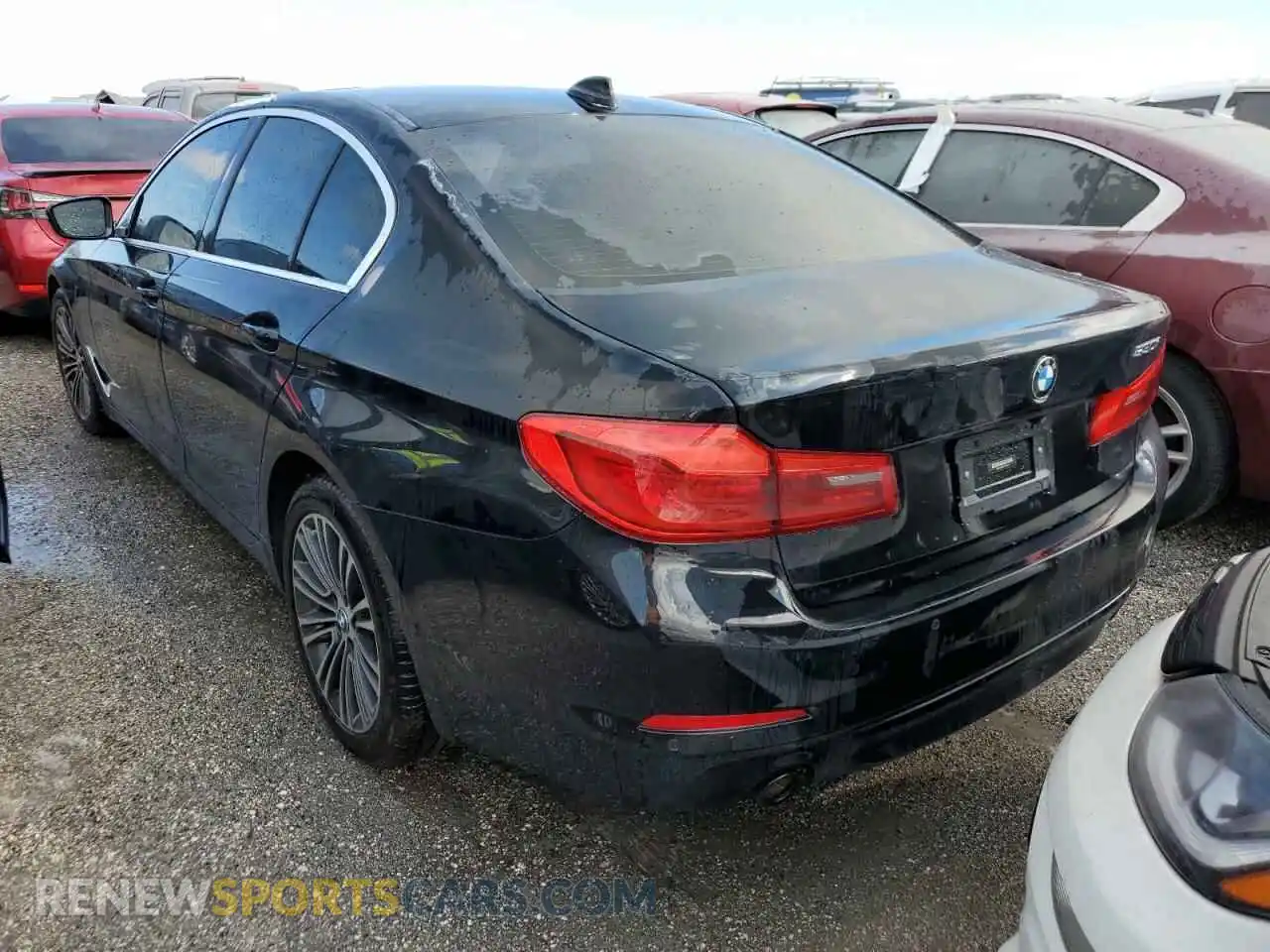 3 Photograph of a damaged car WBAJA5C59KWW41361 BMW 5 SERIES 2019