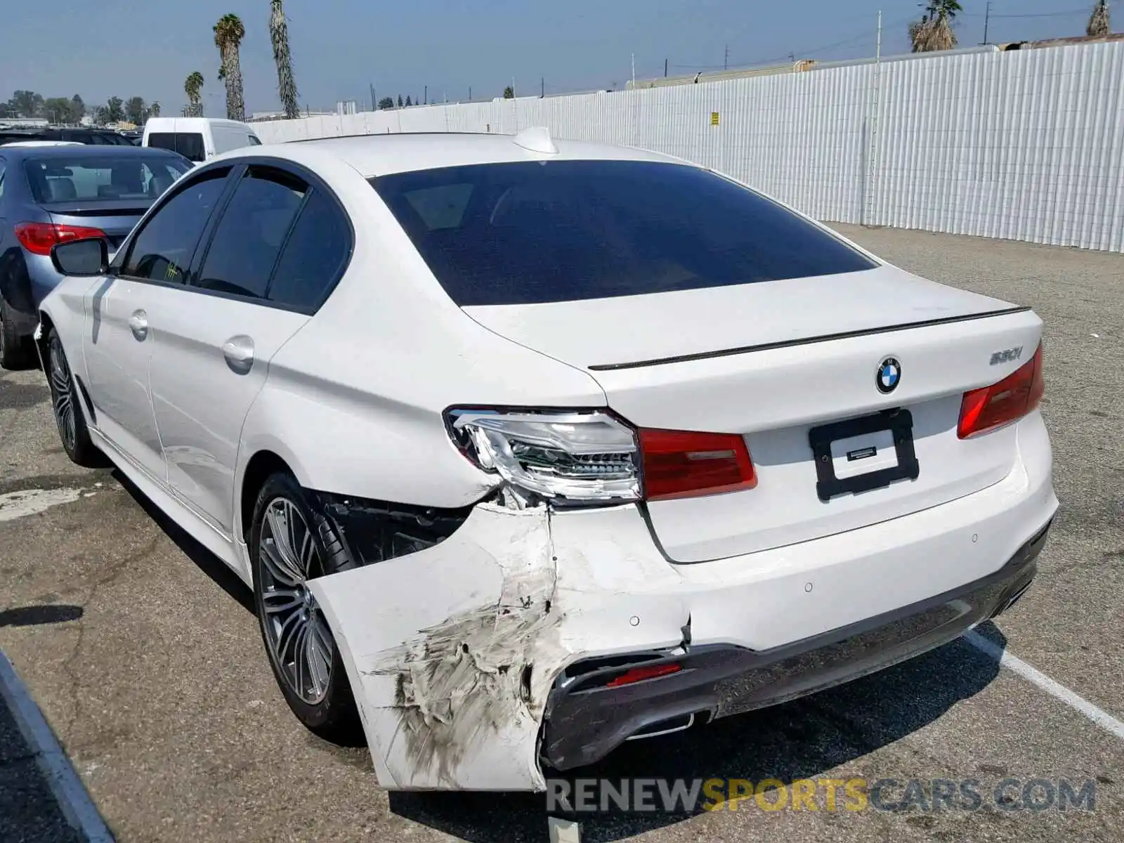 3 Photograph of a damaged car WBAJA5C5XKBX87064 BMW 5 SERIES 2019