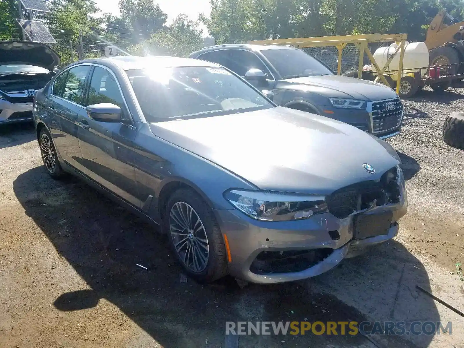 1 Photograph of a damaged car WBAJA7C53KWC77906 BMW 5 SERIES 2019