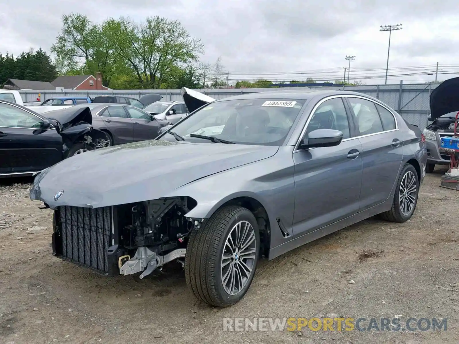2 Photograph of a damaged car WBAJA7C53KWW02888 BMW 5 SERIES 2019