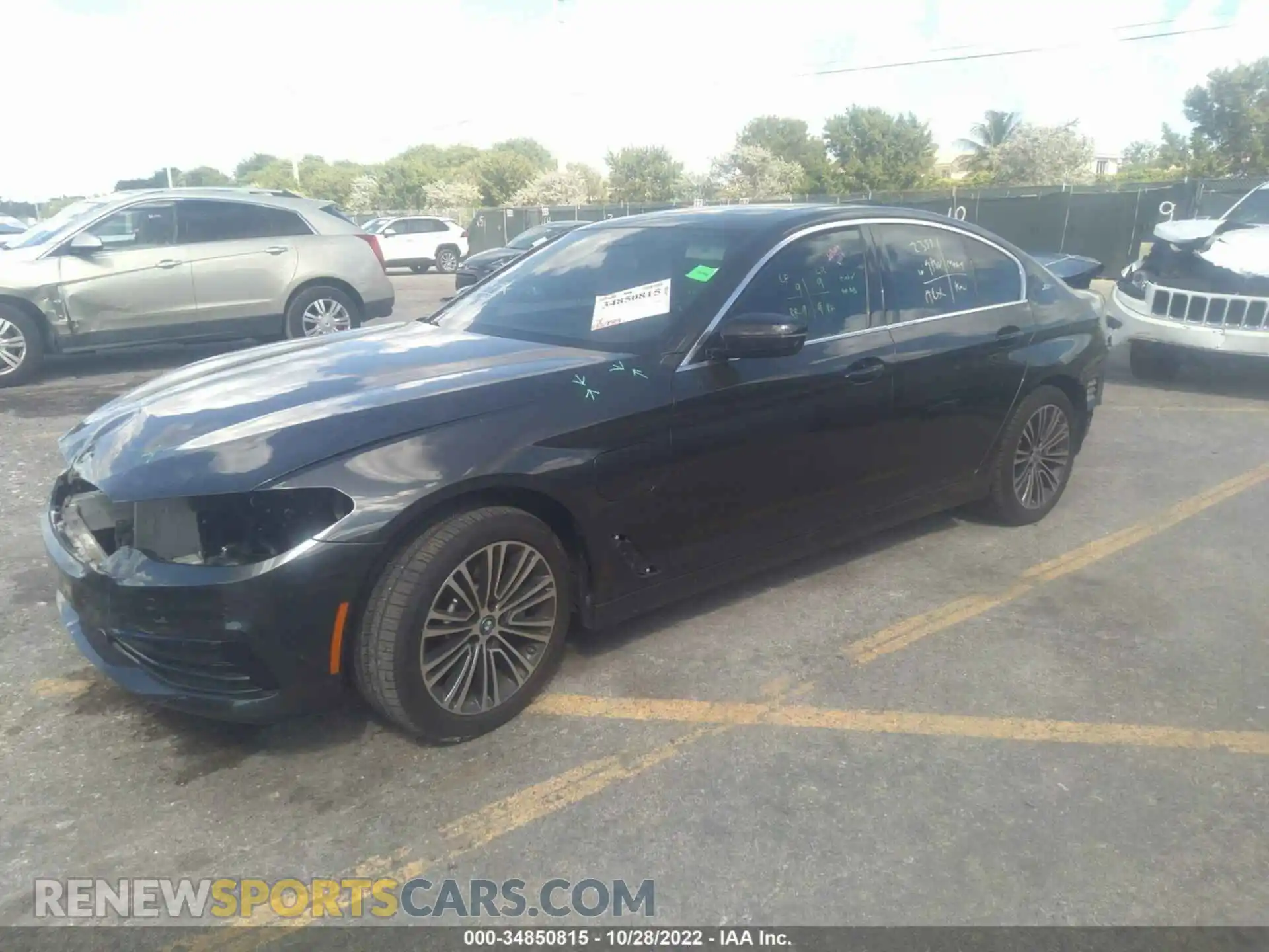 2 Photograph of a damaged car WBAJA9C50KB253790 BMW 5 SERIES 2019