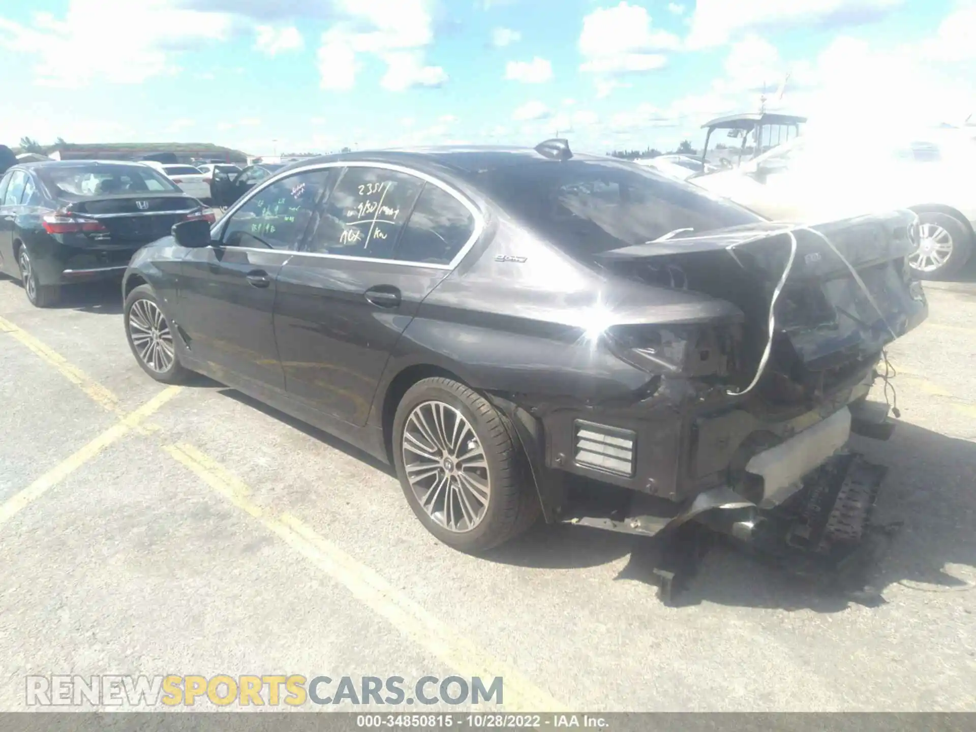 3 Photograph of a damaged car WBAJA9C50KB253790 BMW 5 SERIES 2019