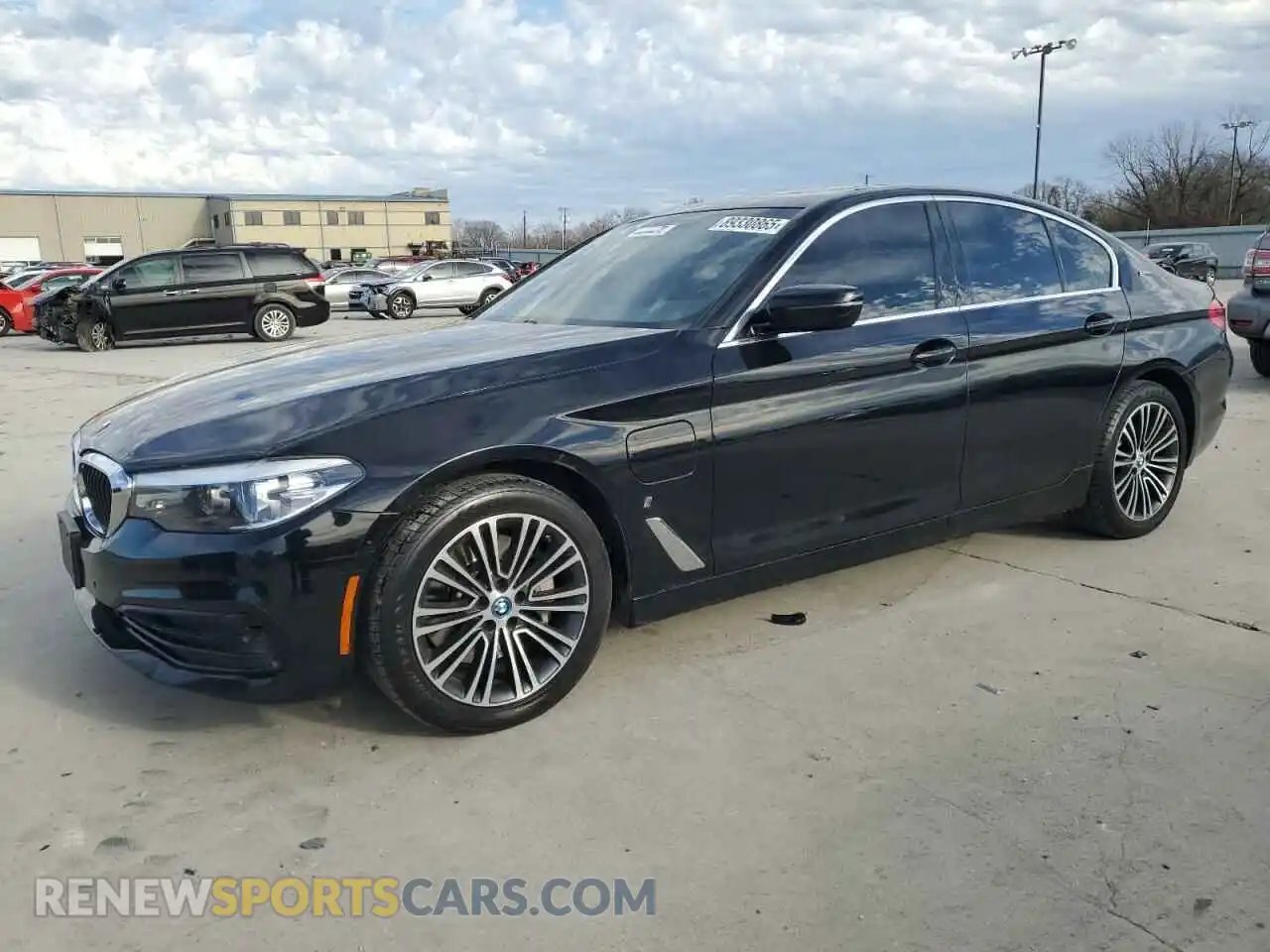 1 Photograph of a damaged car WBAJA9C50KB389238 BMW 5 SERIES 2019