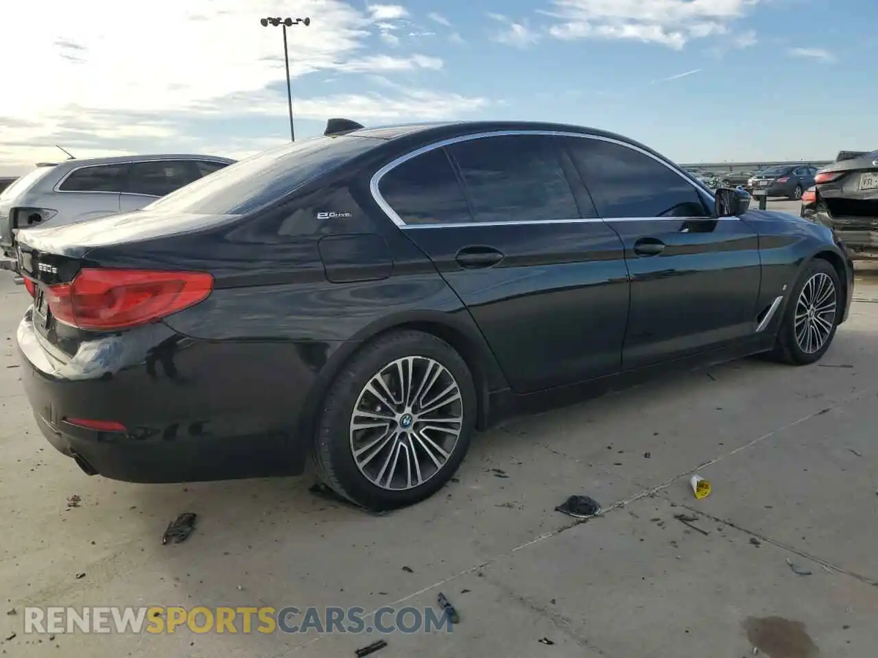 3 Photograph of a damaged car WBAJA9C50KB389238 BMW 5 SERIES 2019