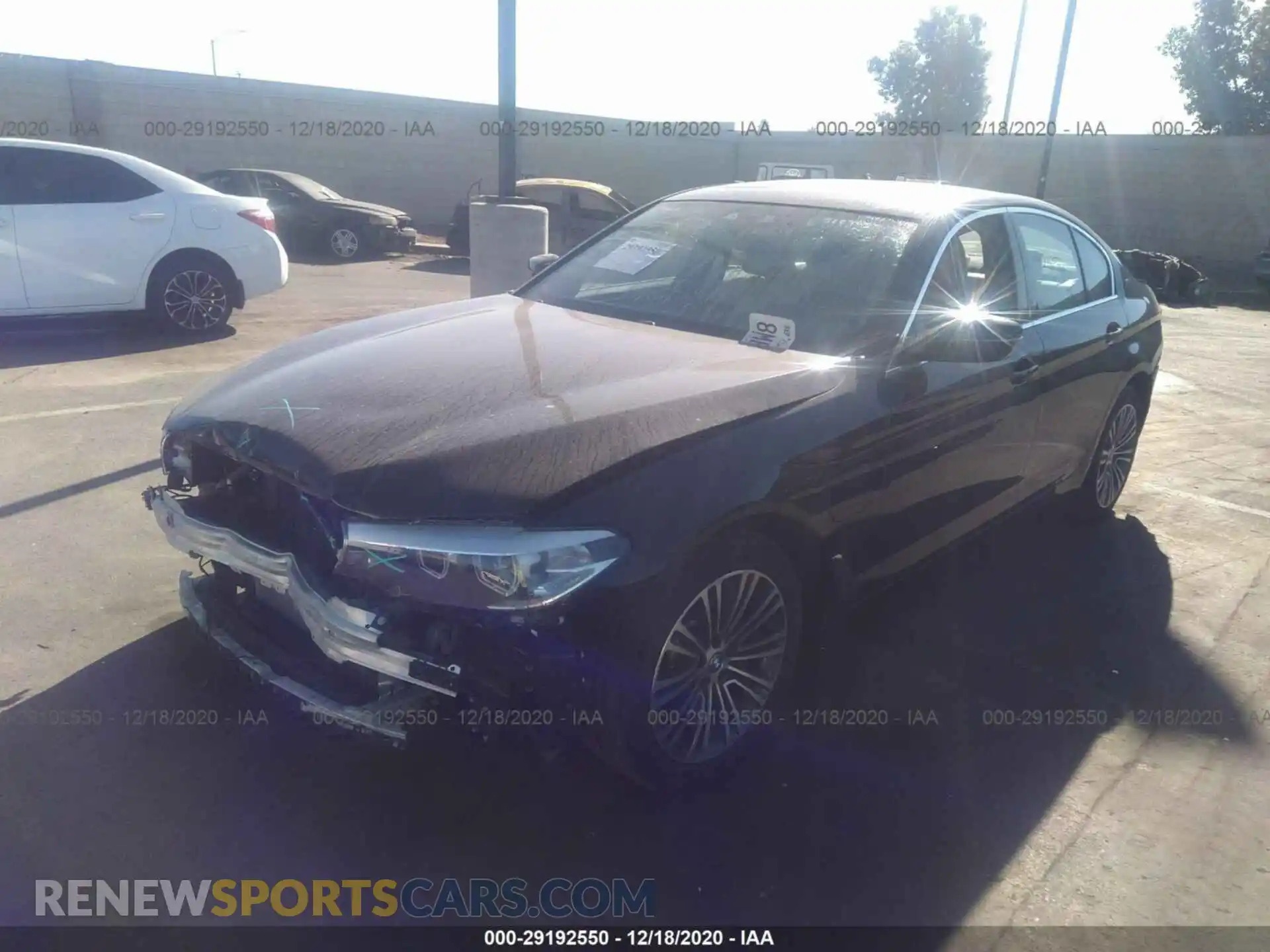 2 Photograph of a damaged car WBAJA9C50KB393578 BMW 5 SERIES 2019
