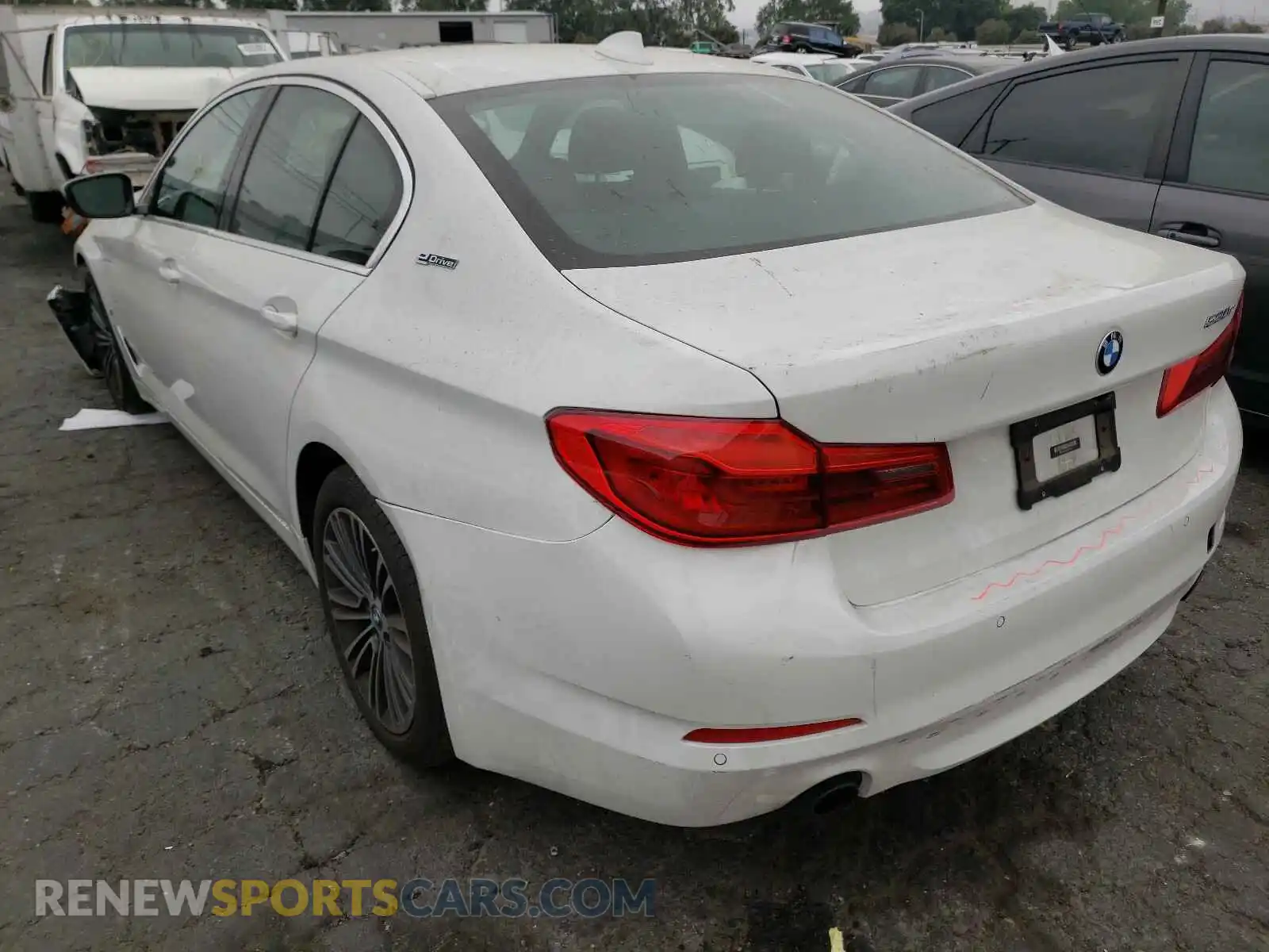 3 fotografías del automóvil dañado WBAJA9C51KB389765 BMW 5 SERIES 2019