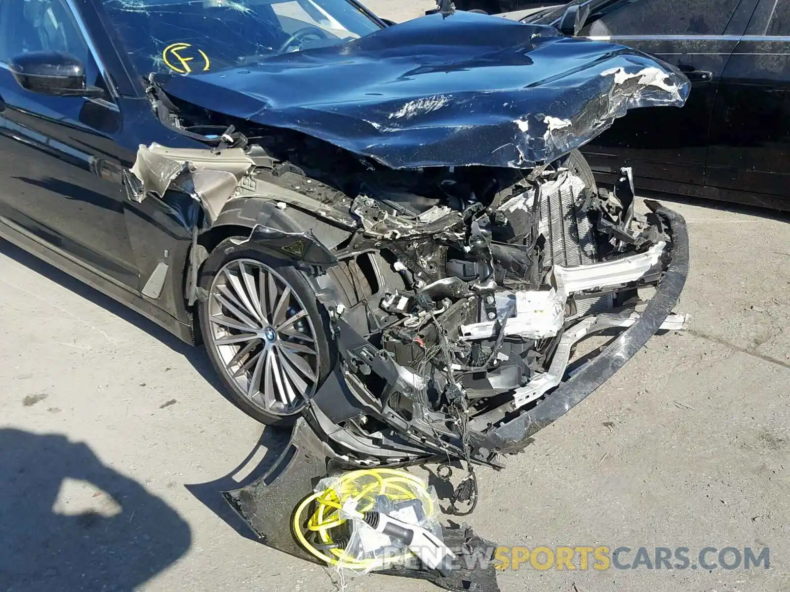 9 Photograph of a damaged car WBAJA9C52KB391993 BMW 5 SERIES 2019