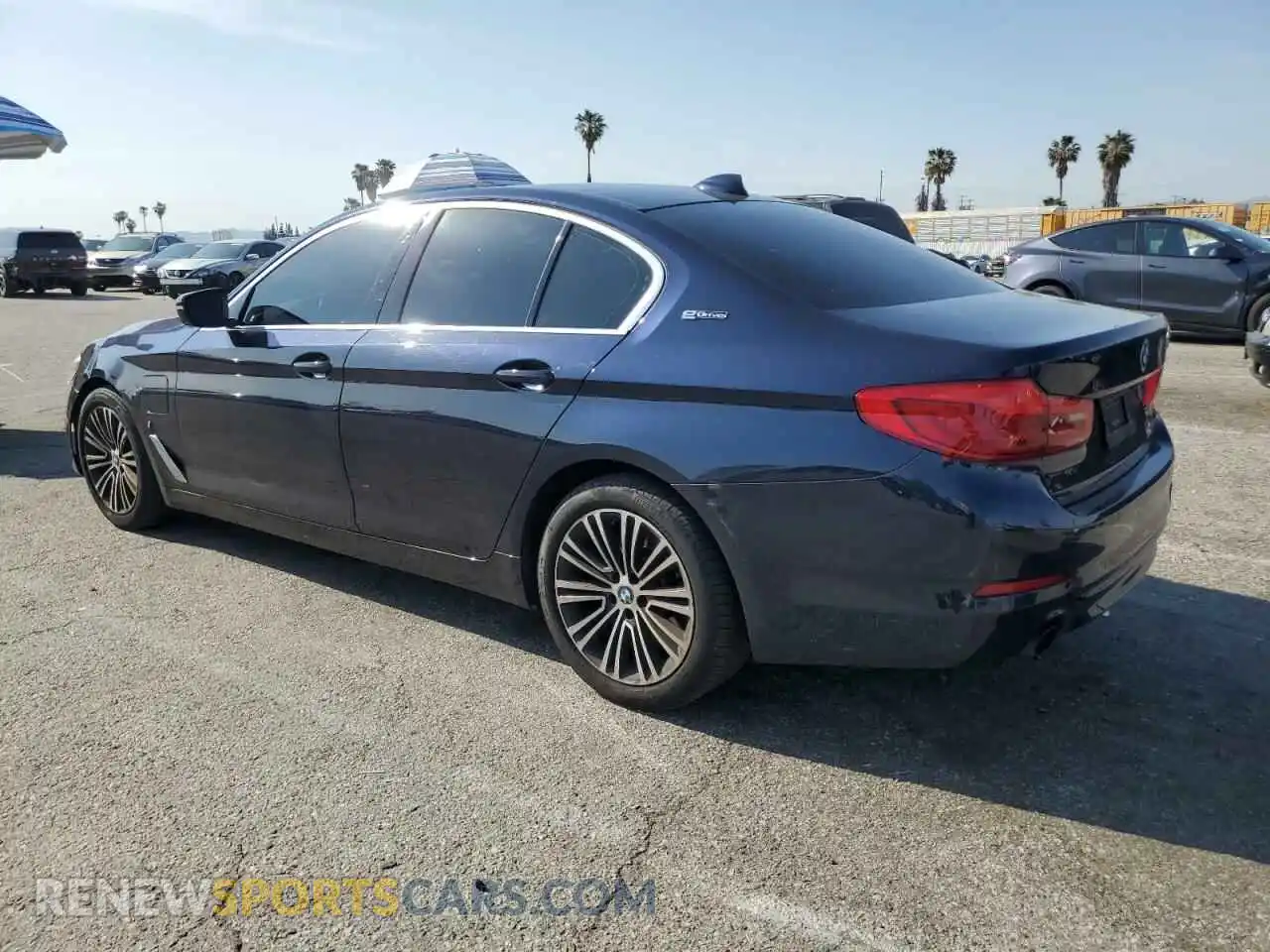 2 Photograph of a damaged car WBAJA9C54KB254179 BMW 5 SERIES 2019