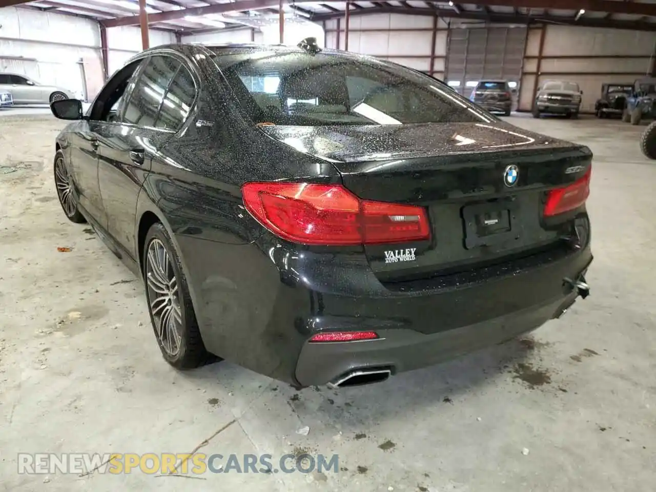 3 Photograph of a damaged car WBAJA9C54KB398587 BMW 5 SERIES 2019