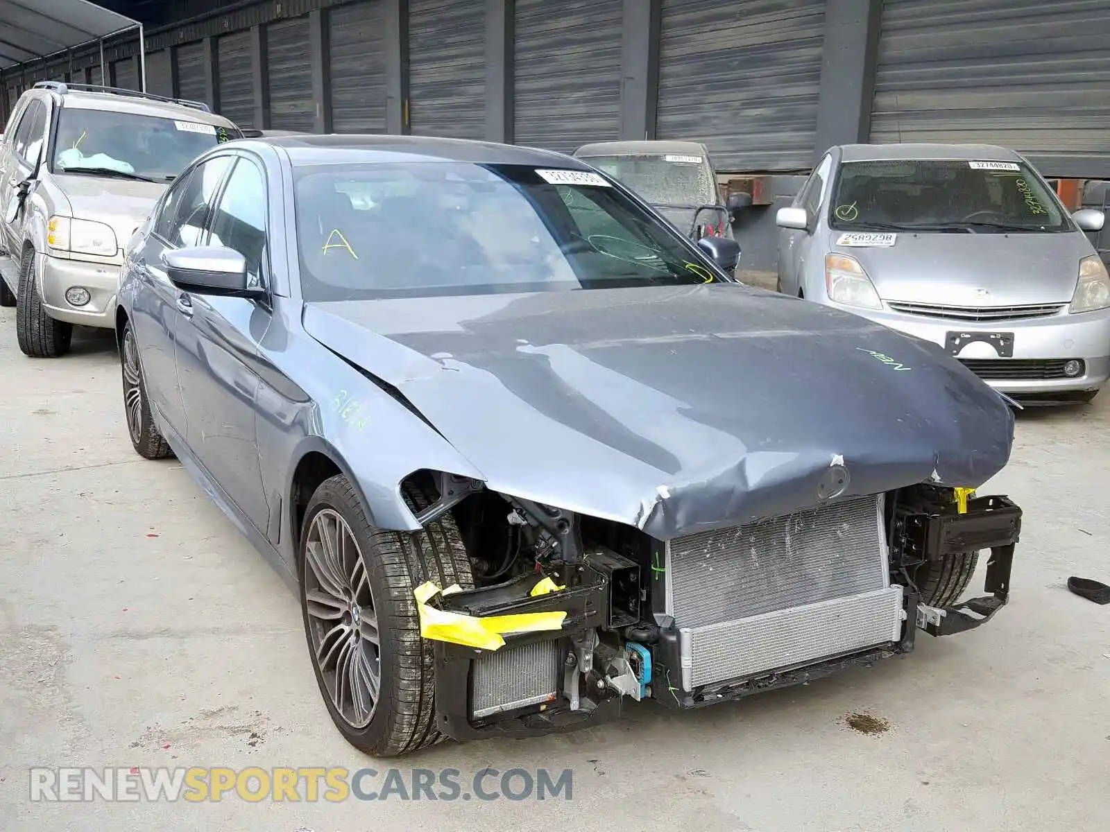 1 Photograph of a damaged car WBAJA9C55KB254255 BMW 5 SERIES 2019