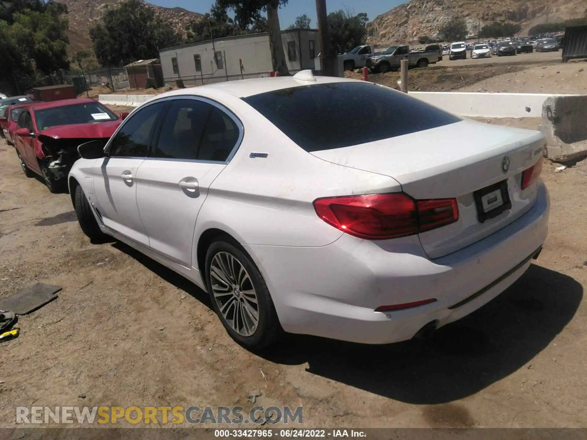 3 Photograph of a damaged car WBAJA9C55KB254899 BMW 5 SERIES 2019