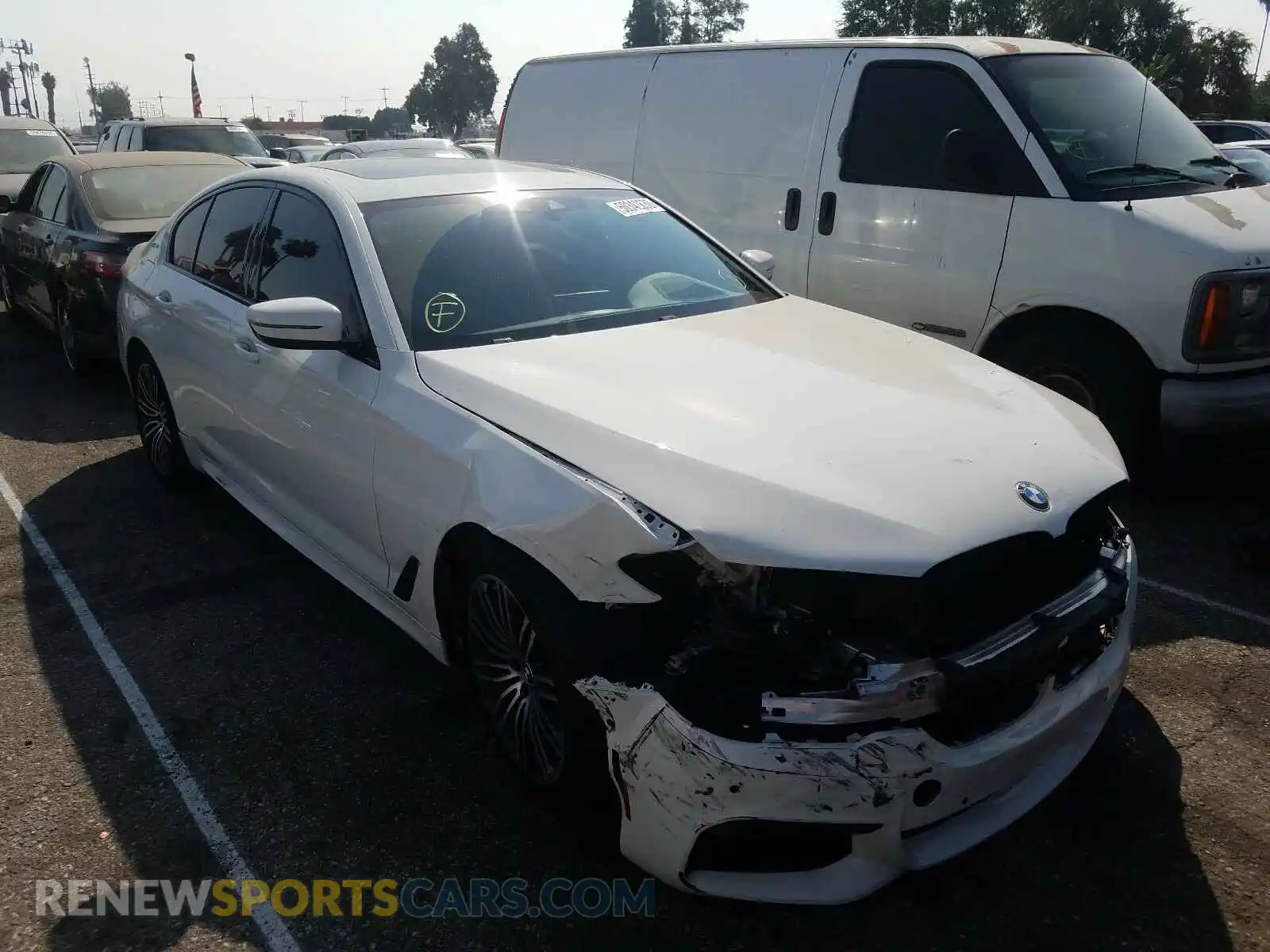 1 Photograph of a damaged car WBAJA9C56KB388448 BMW 5 SERIES 2019
