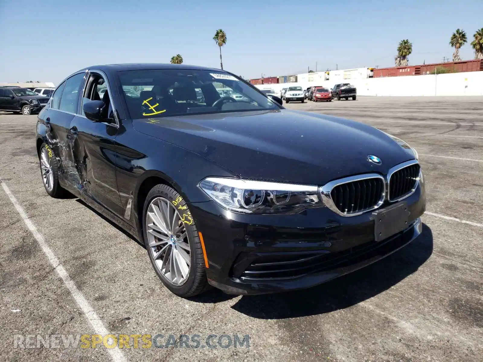 1 Photograph of a damaged car WBAJA9C56KB399031 BMW 5 SERIES 2019