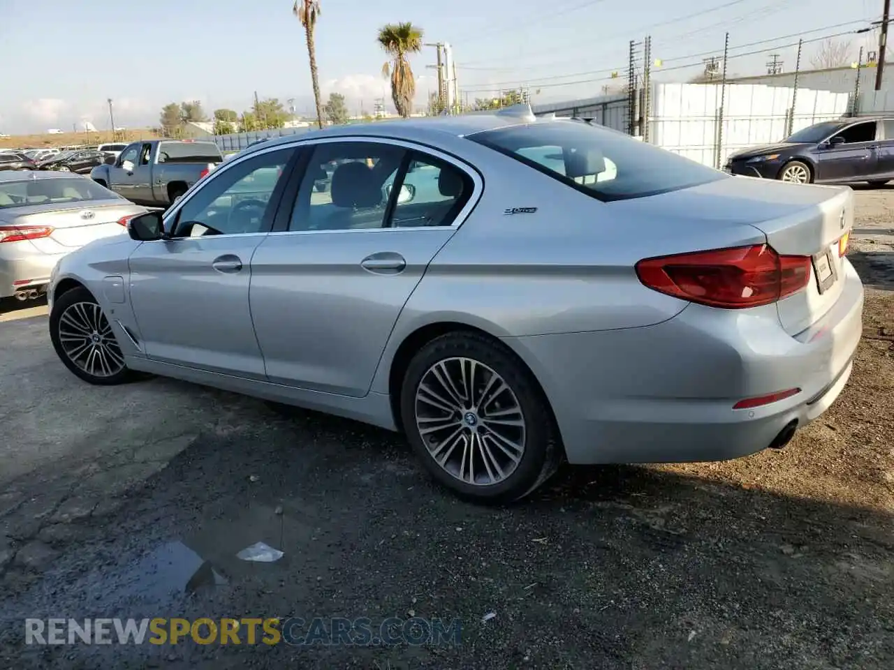 2 Photograph of a damaged car WBAJA9C57KB392766 BMW 5 SERIES 2019