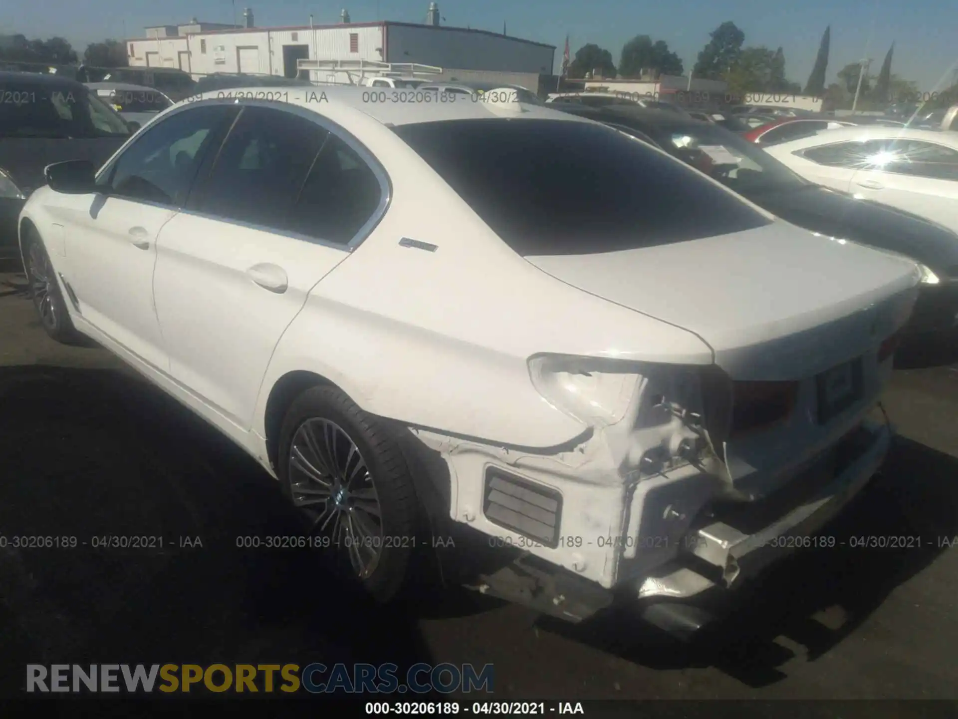 3 Photograph of a damaged car WBAJA9C59KB388413 BMW 5 SERIES 2019
