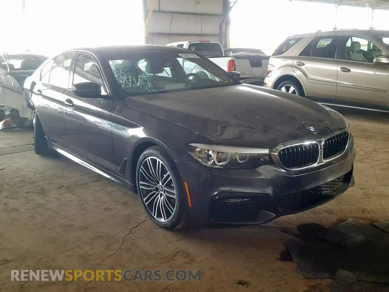1 Photograph of a damaged car WBAJA9C59KB392638 BMW 5 SERIES 2019
