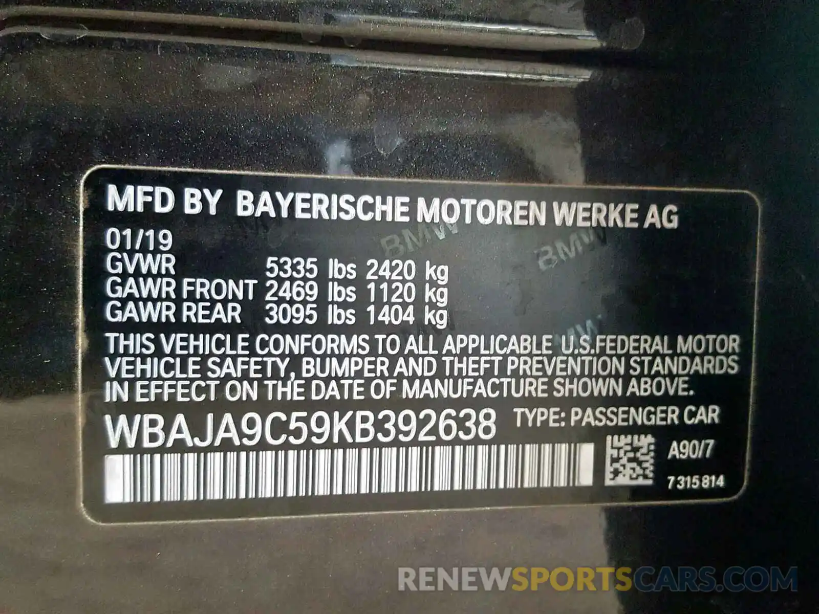 10 Photograph of a damaged car WBAJA9C59KB392638 BMW 5 SERIES 2019