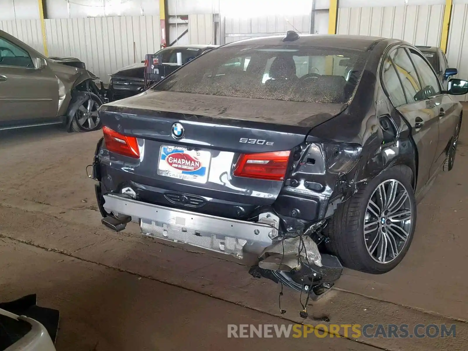 9 Photograph of a damaged car WBAJA9C59KB392638 BMW 5 SERIES 2019