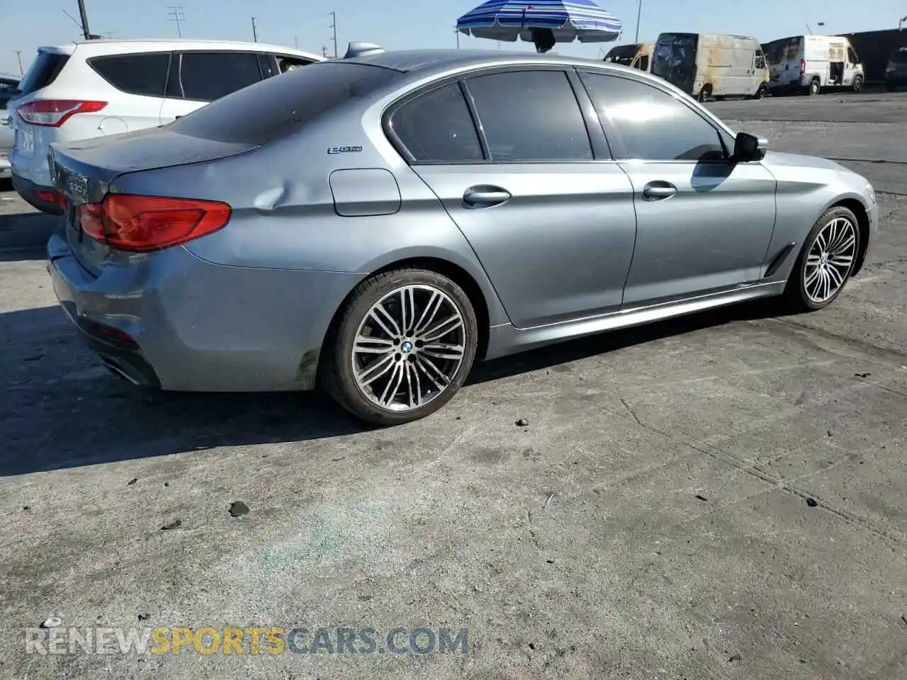 3 Photograph of a damaged car WBAJA9C5XKB254848 BMW 5 SERIES 2019