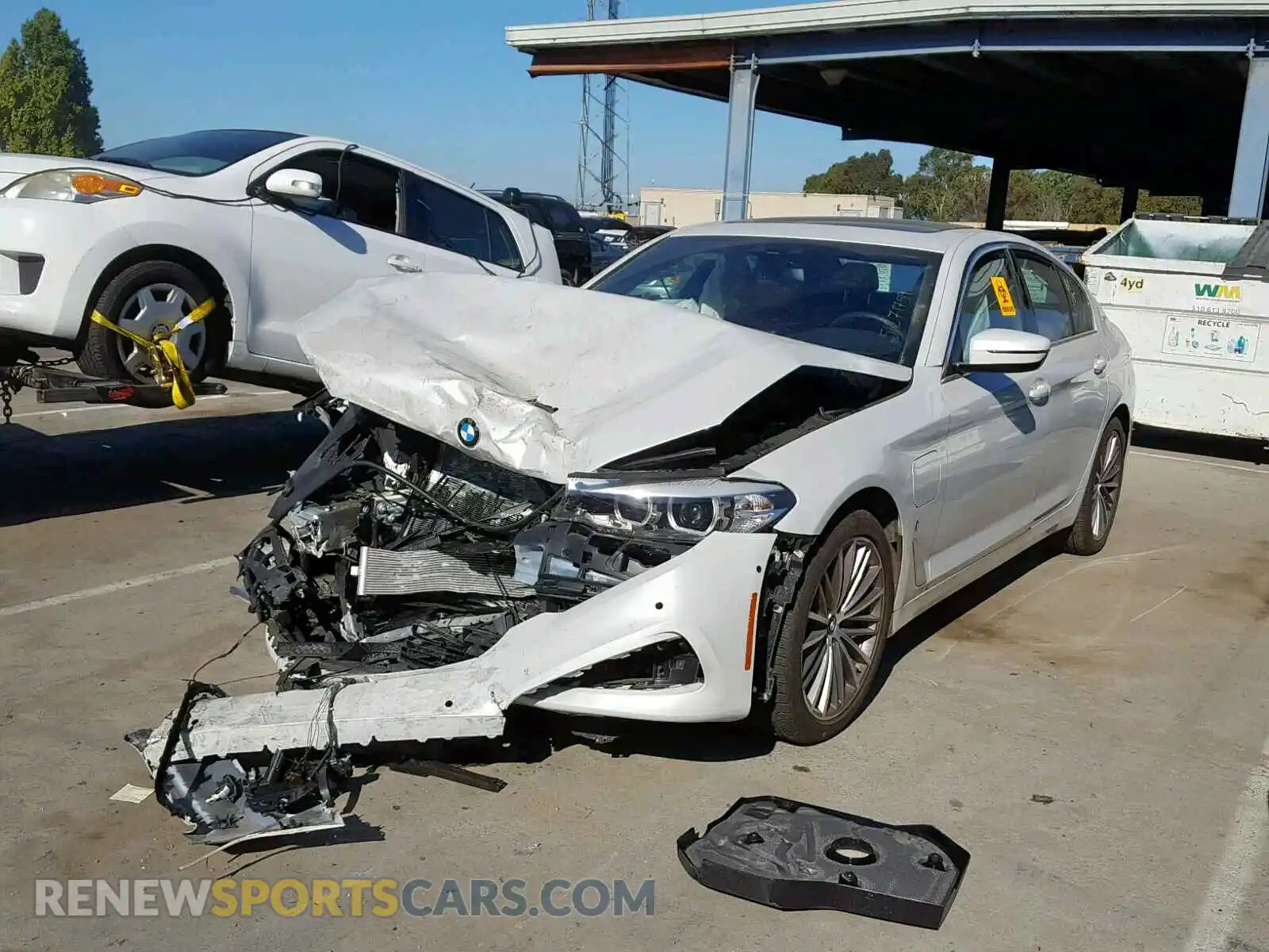 2 fotografías del automóvil dañado WBAJA9C5XKB388534 BMW 5 SERIES 2019